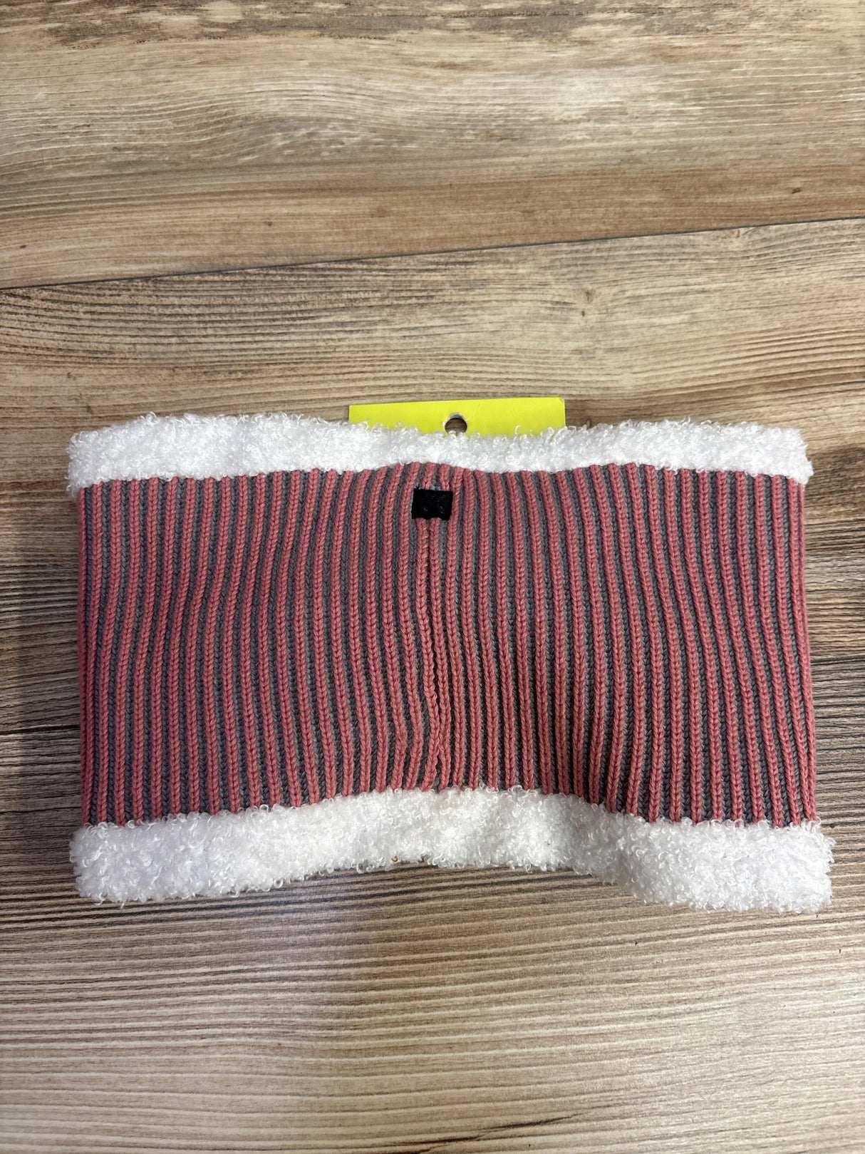 NEW All in Motion Neck Gaiter Pink