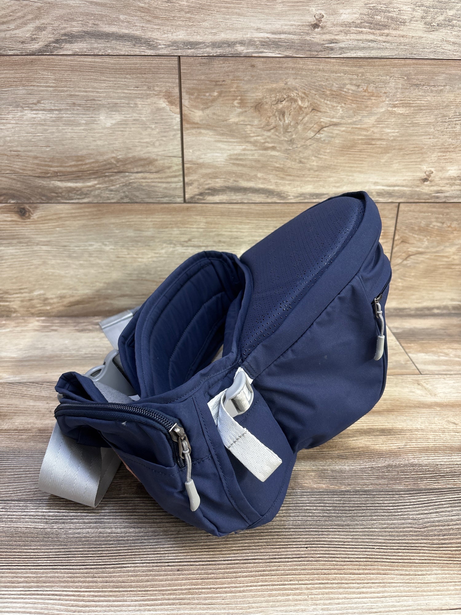 Sunveno Ergonomic Hip Seat Carrier Navy - up to 48lbs