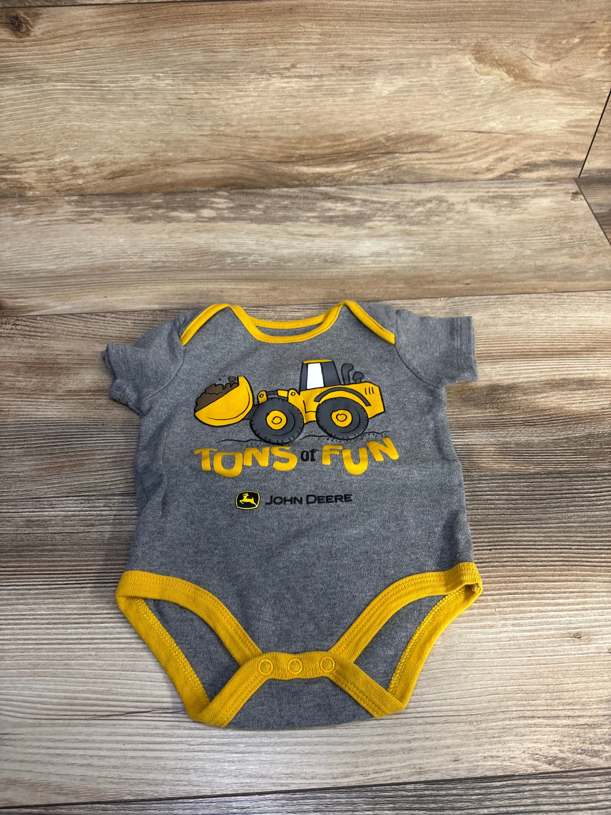 John Deere Tons of Fun Bodysuit Grey sz 6/9m