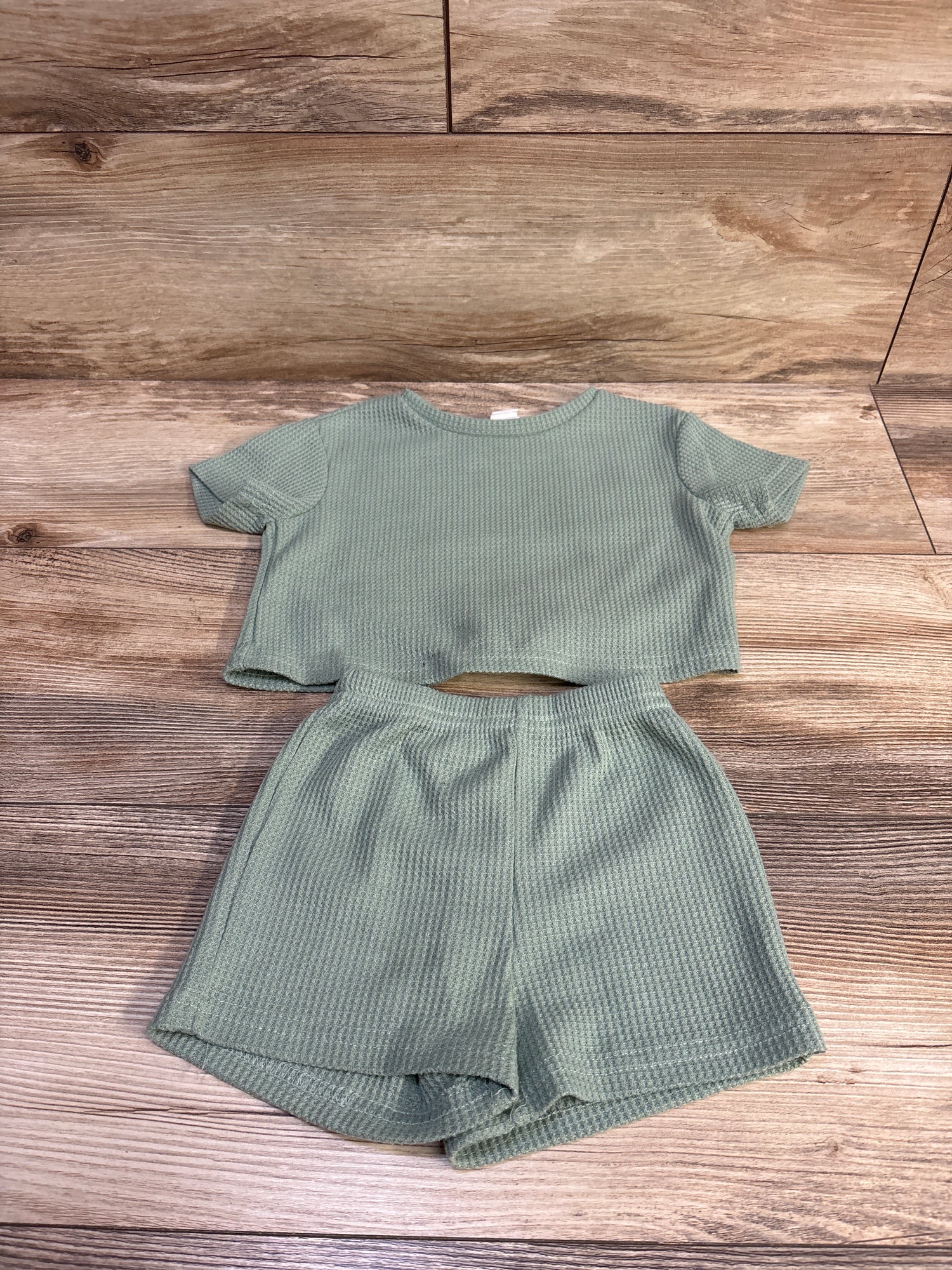 Shein 2pc Waffle Knit Shirt & Shorts Set Green sz 6-9m
