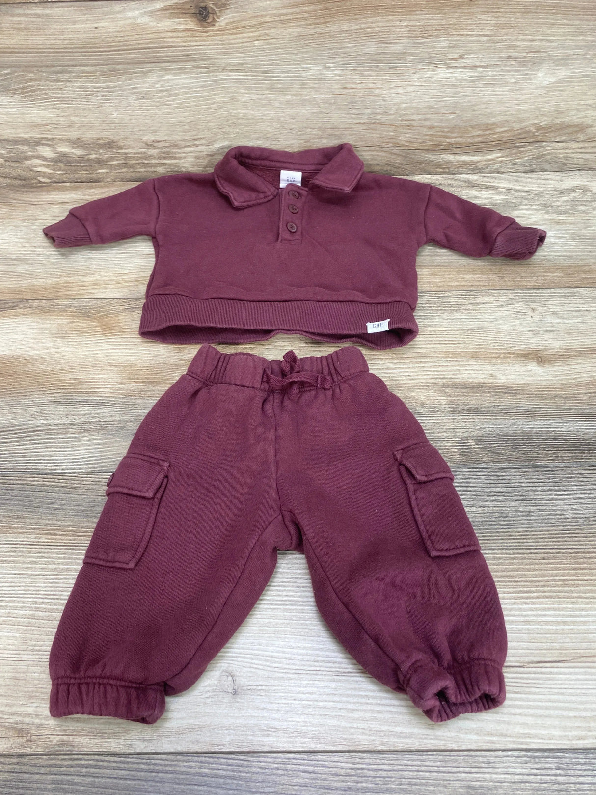 Baby Gap 2pc Henley Sweatshirt & Joggers Red sz 0-3m