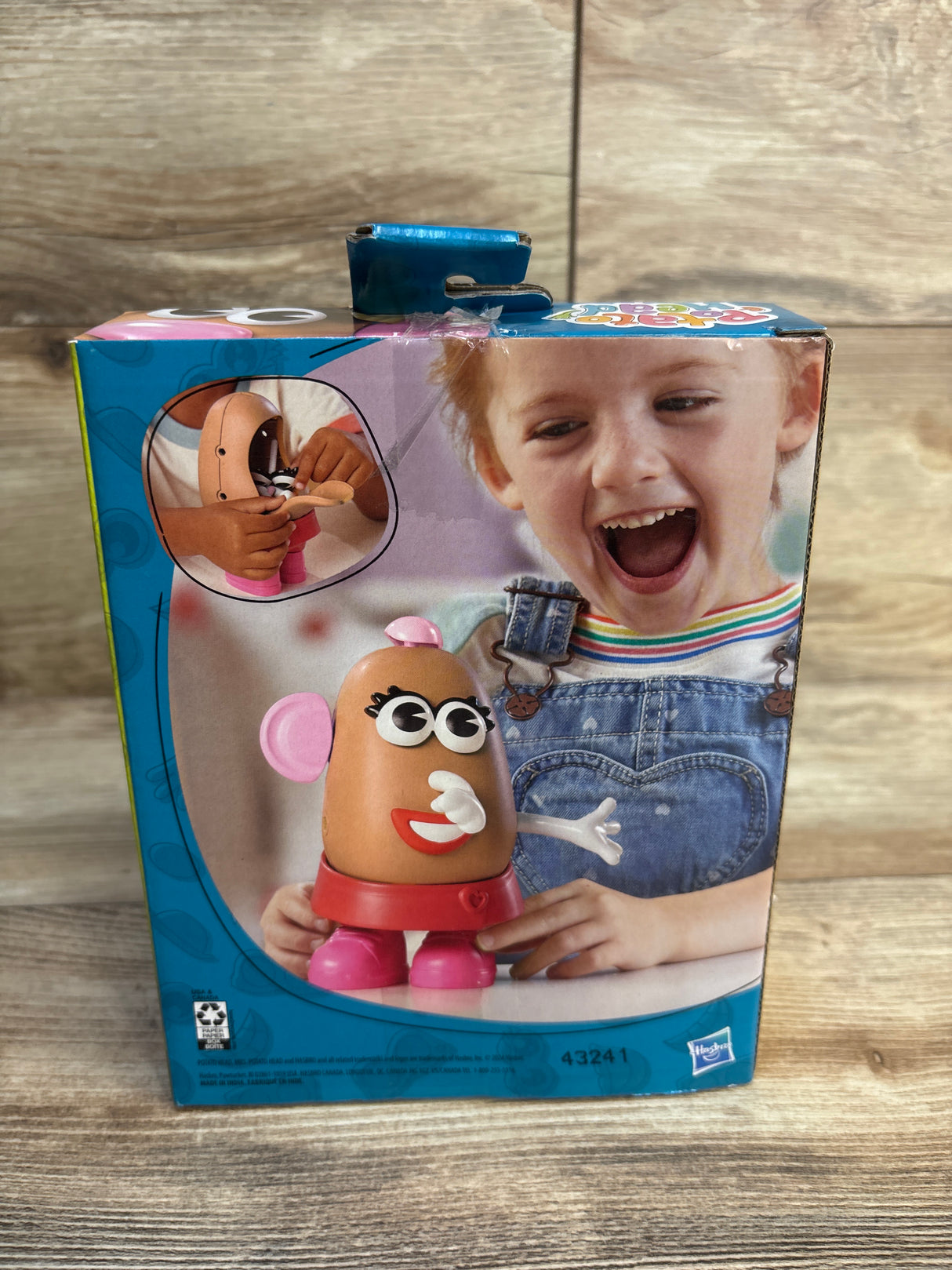 Mrs. Potato Head + 10 Accessories