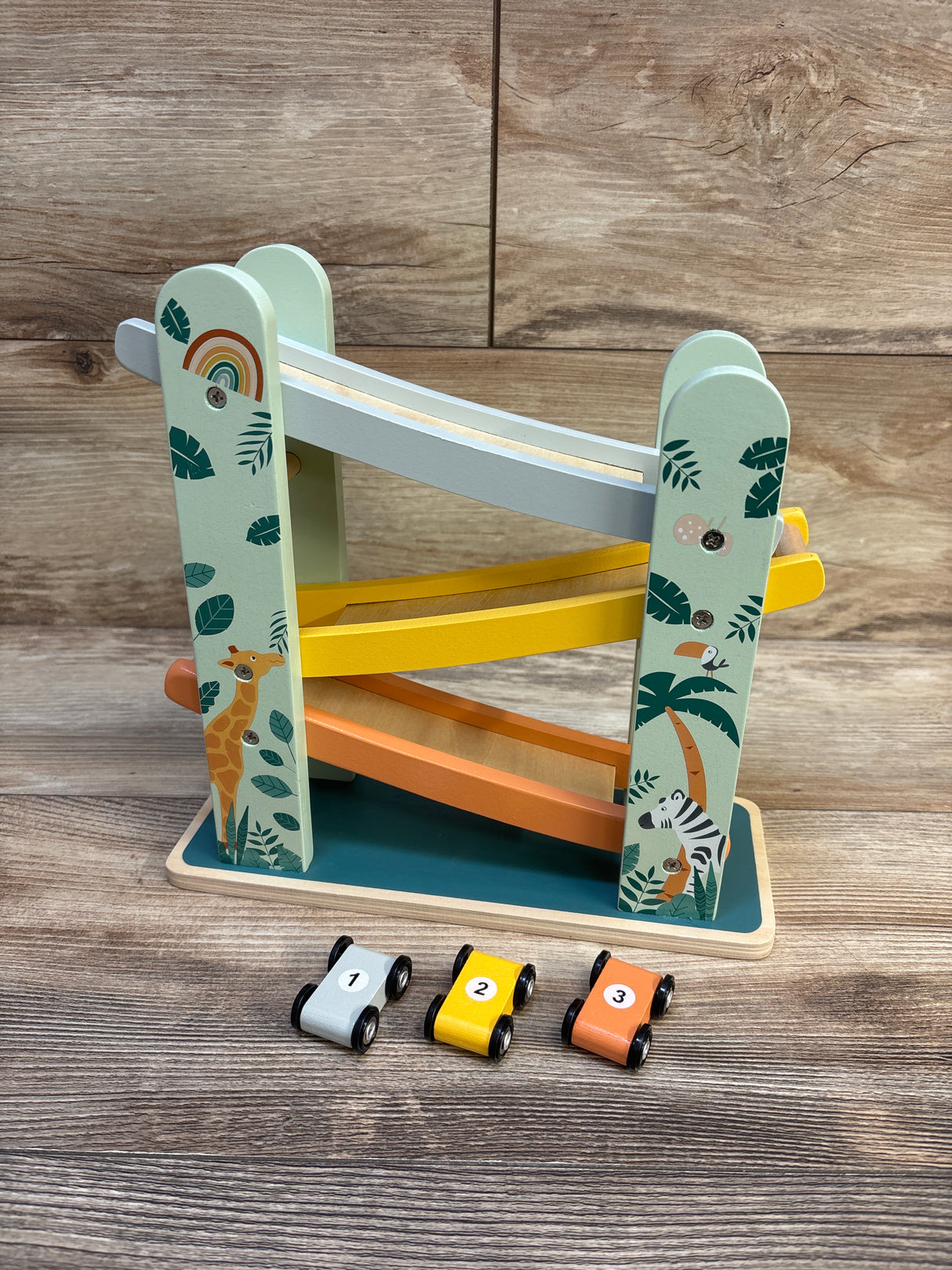 Free2Play Wooden Mini Garage Ramp with 3 Cars