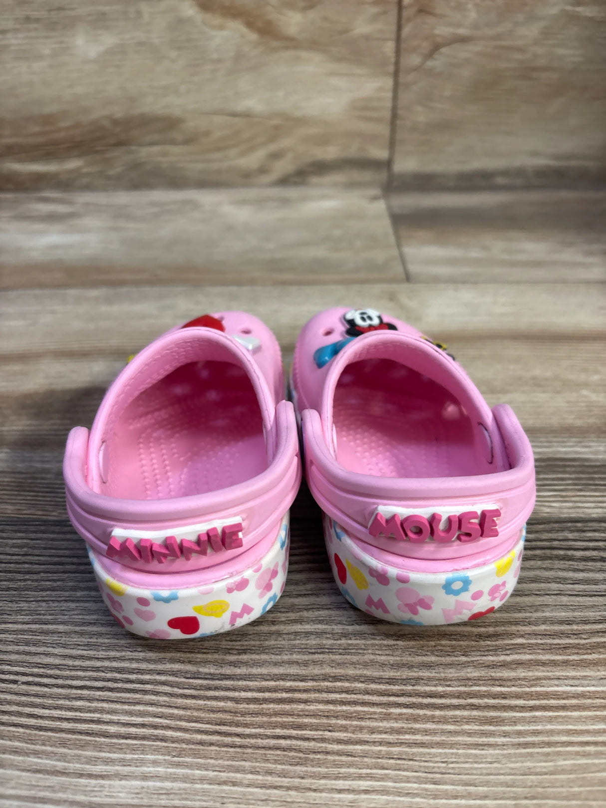 Crocs Minnie Mouse Classic Clogs Pink sz 5c