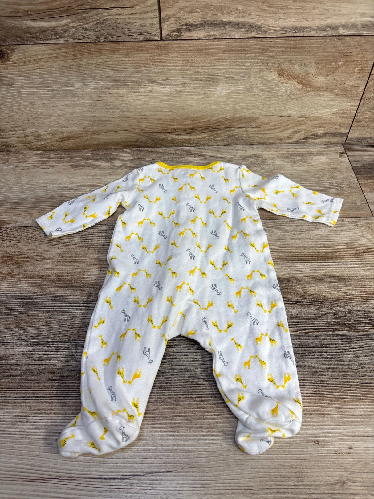 Simple Joys Giraffe Sleeper White sz 0-3m - Me n Mommy To Be