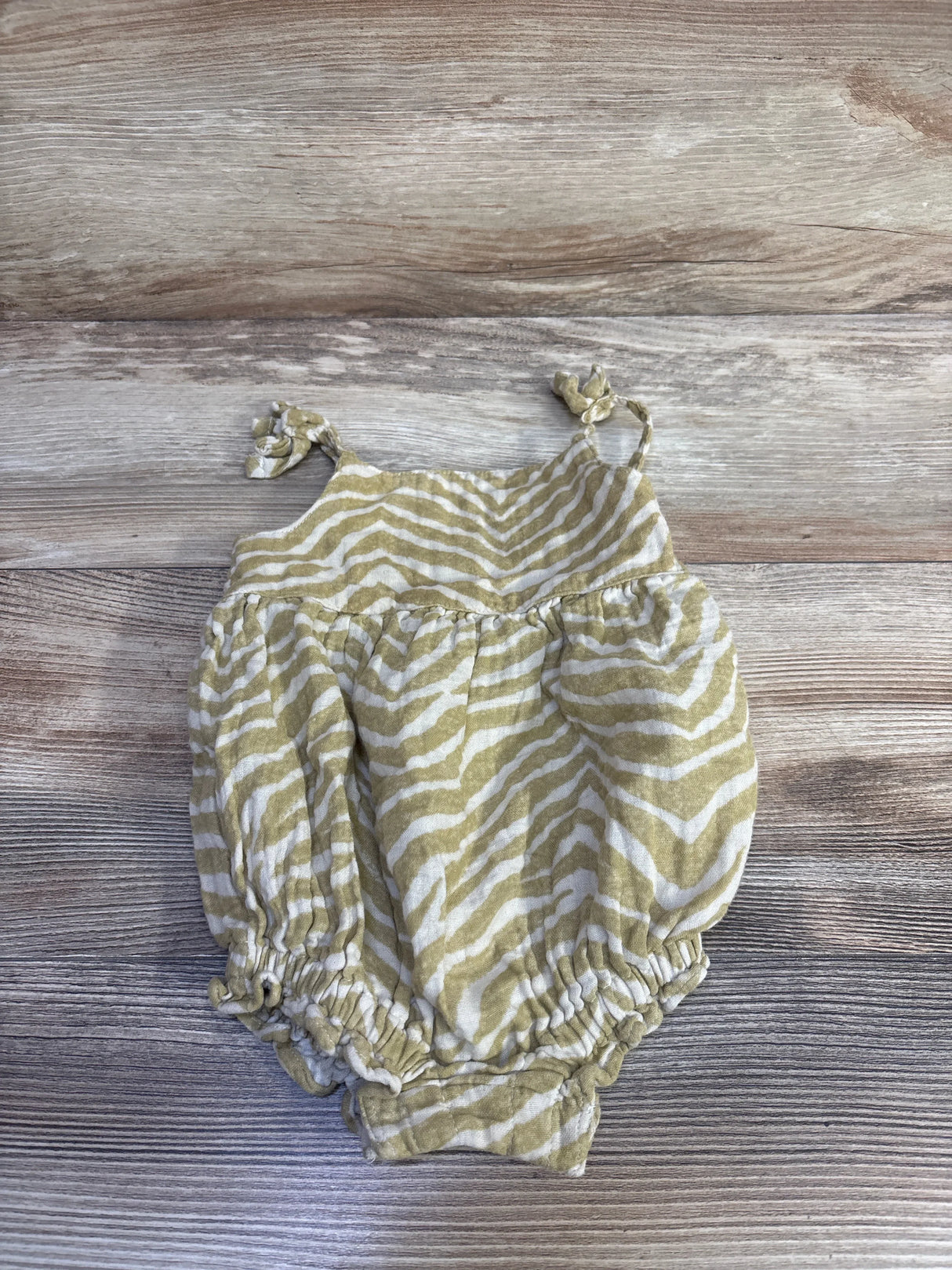 Old Navy Sleeveless Double-Weave Romper Beige sz 12-18m