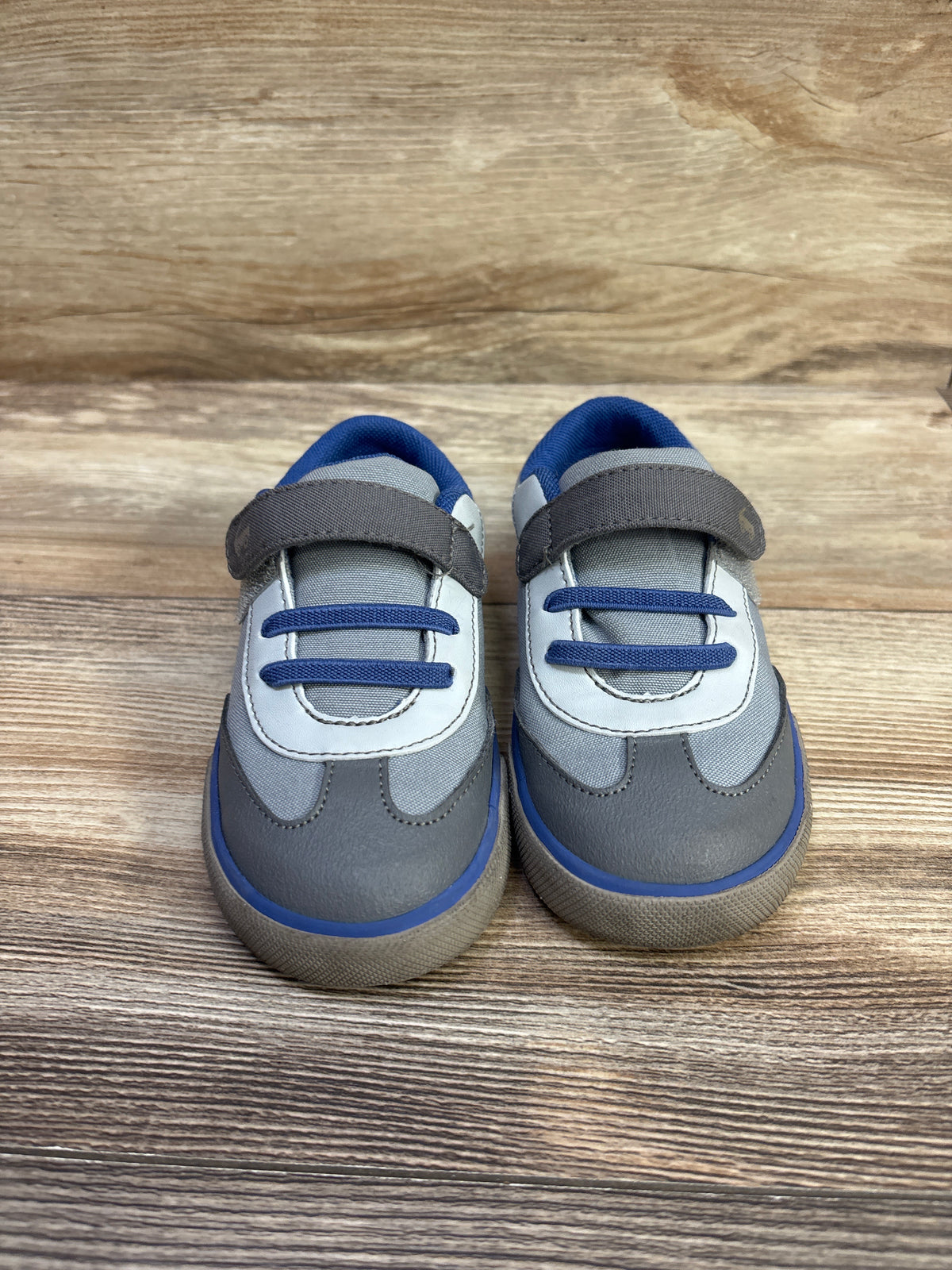 See Kai Run Rory Sneakers Grey sz 10c