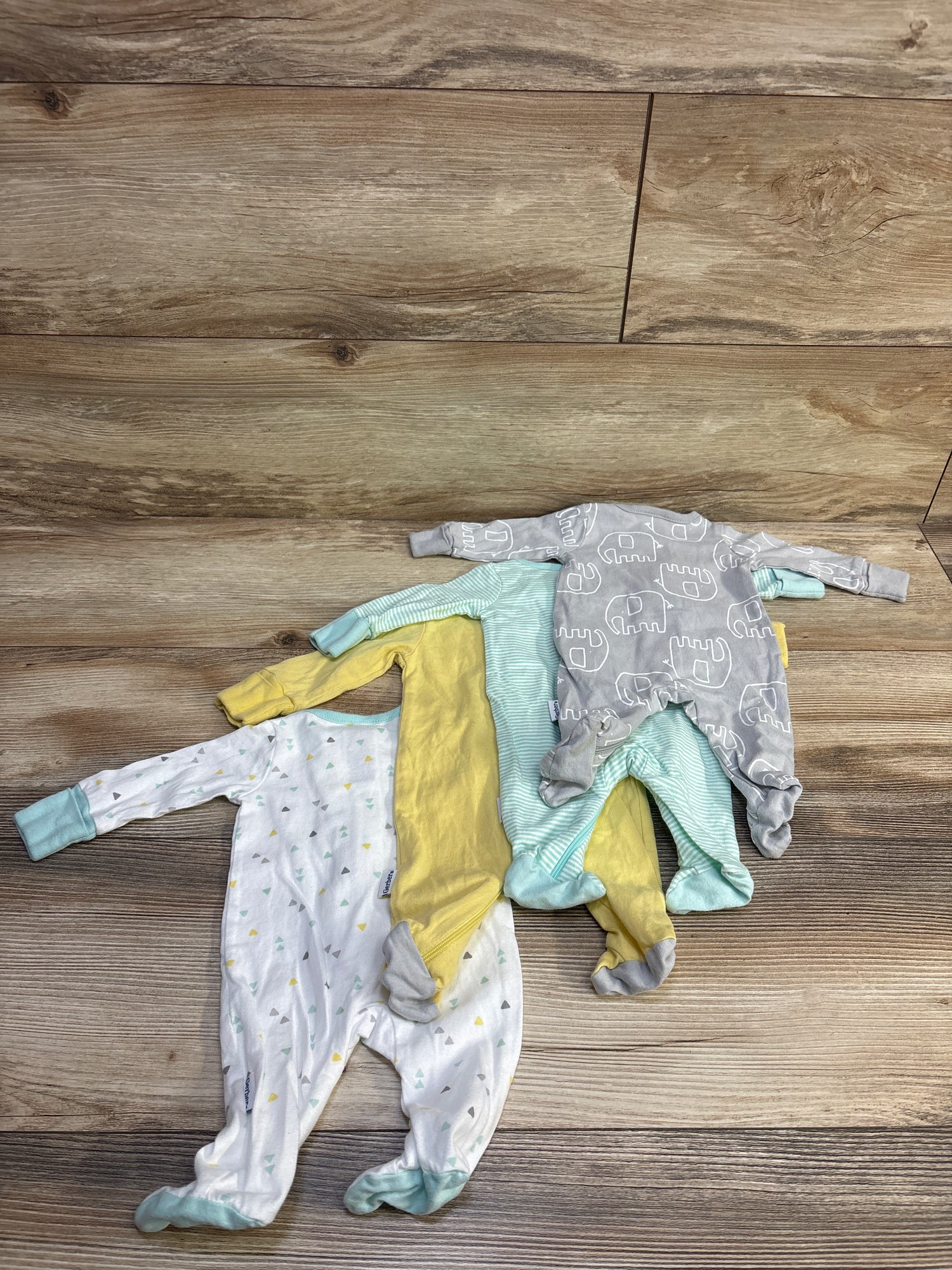 Gerber 4pk Sleep 'N Play Sleepers White sz Preemie