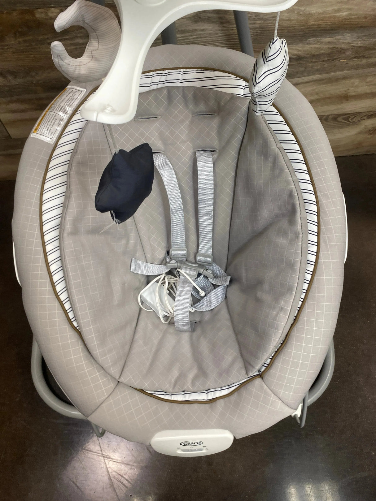 Graco DuetConnect Deluxe Multi-Direction Baby Swing and Bouncer in Britton