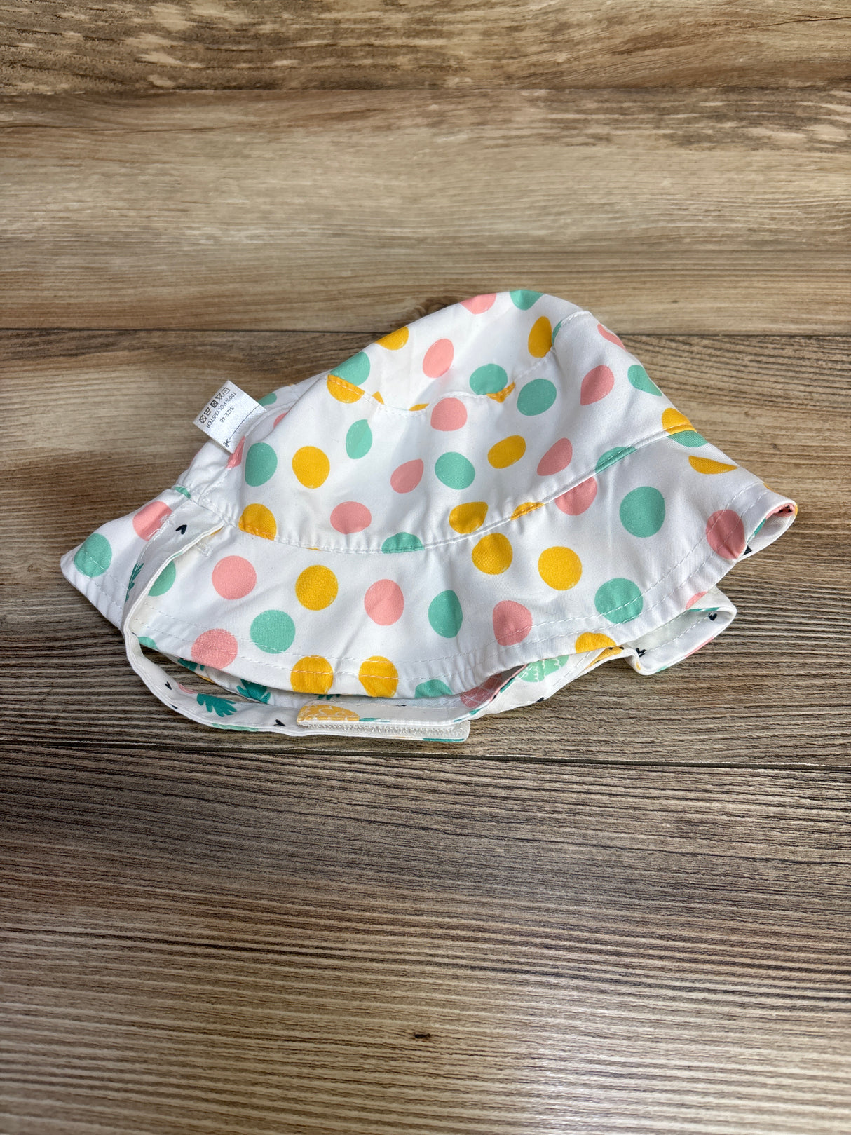 MaxNova Reversible Bucket Hat Pineapple /Dots sz 0-6m