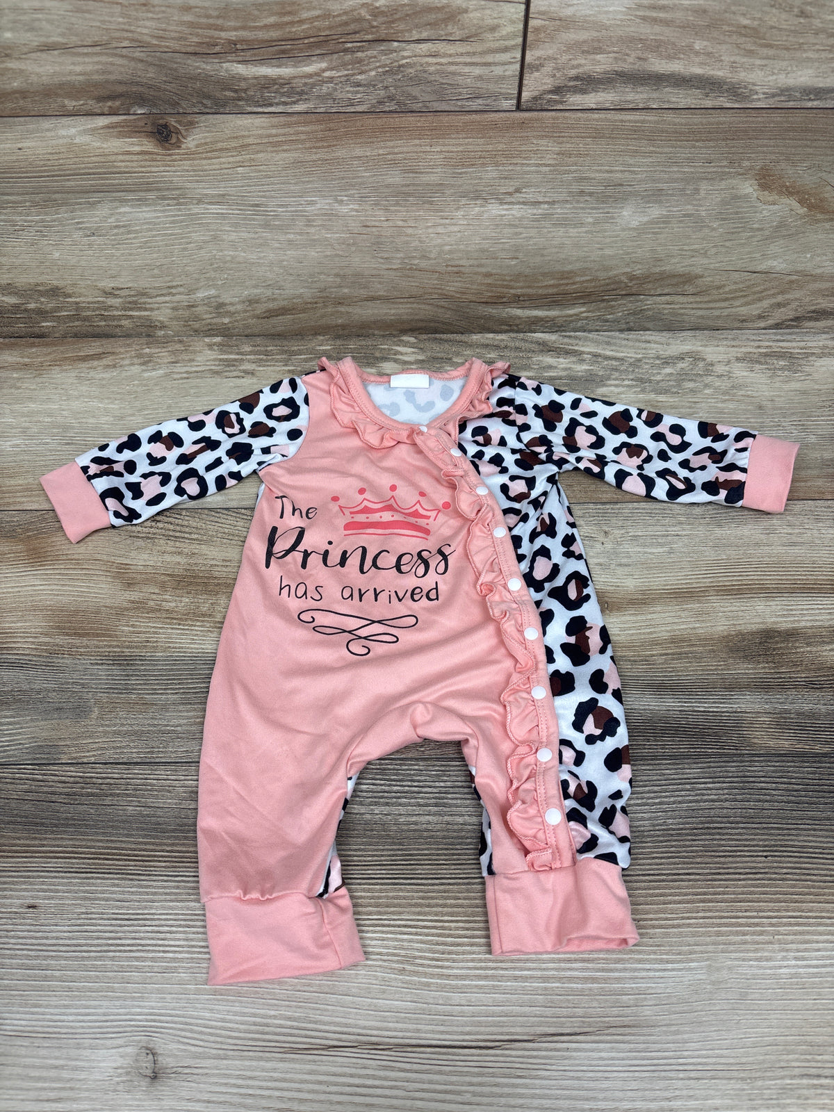 Aoswep The Princess Has Arrived Ruffle Coverall Pink sz Newborn
