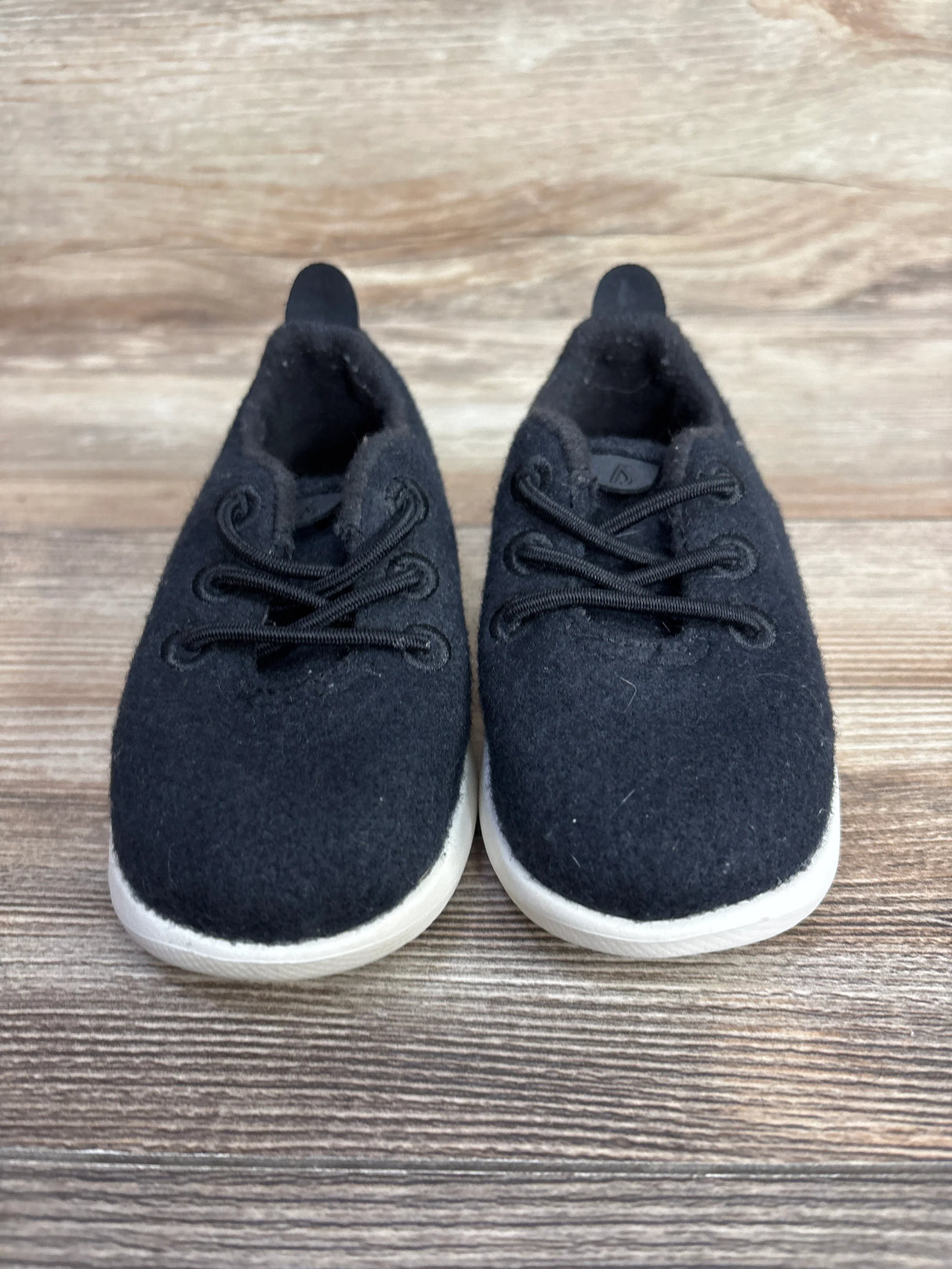 Allbirds Wool Runner Sneakers Black sz 7c