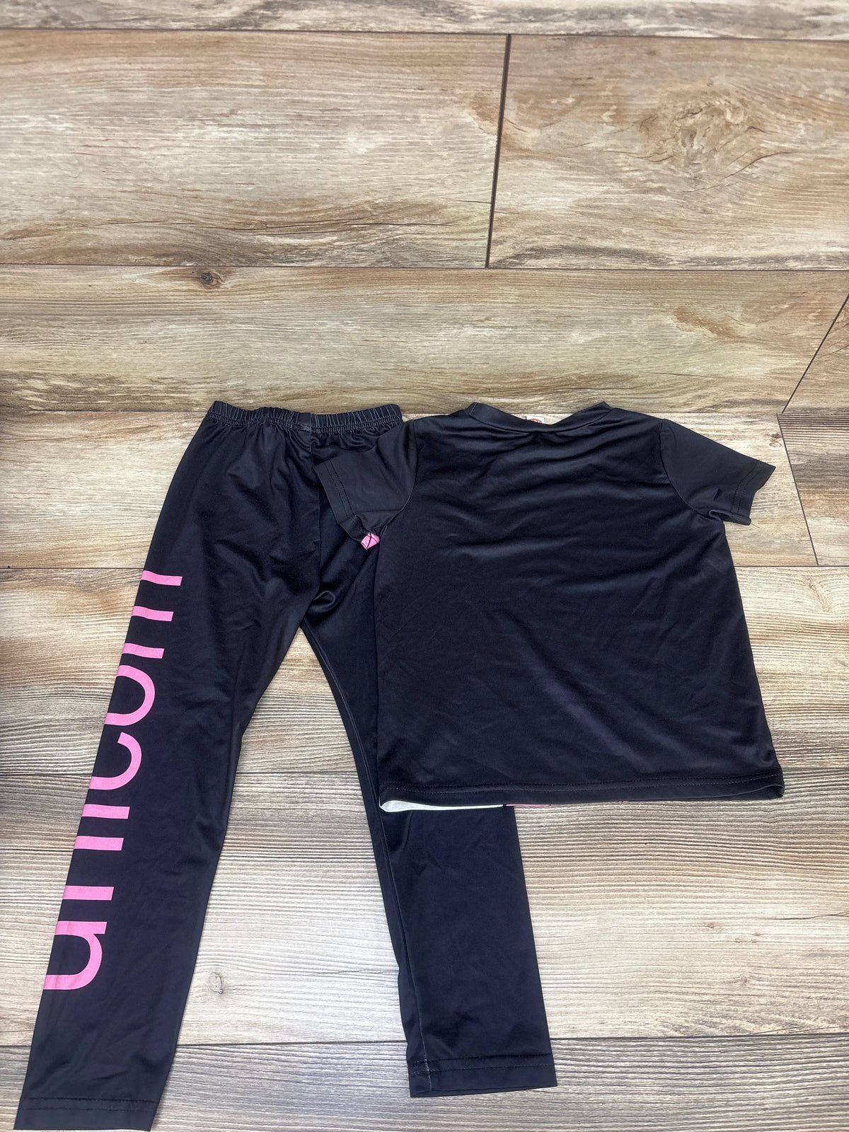 2pc Unicorn Shirt & Pants Set Black sz 4T