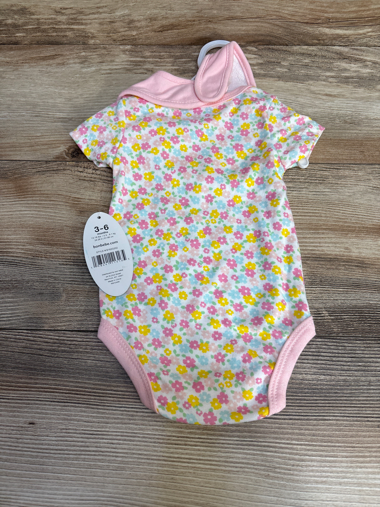 NEW Bon Bebe 2pc Floral Bodysuit & Bib White sz 3-6m