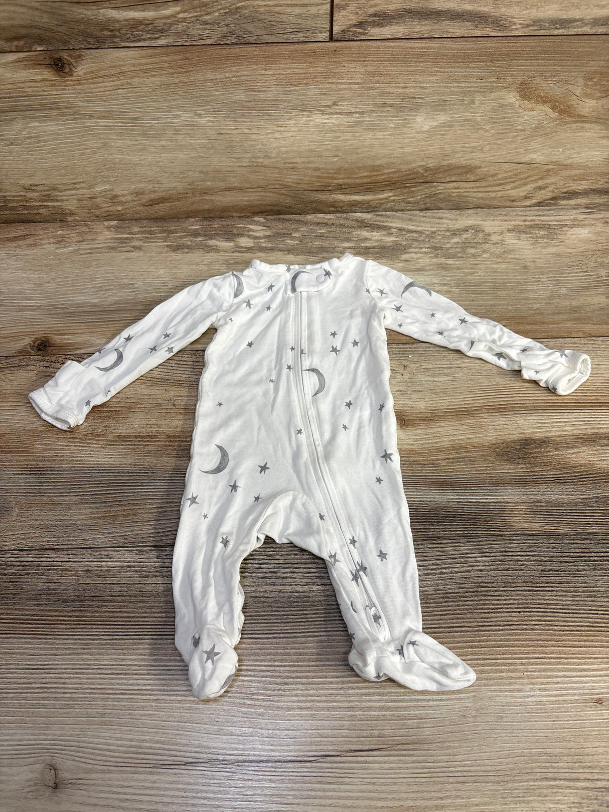 Just One You Comfy Soft Celestial Sleeper White sz Newborn