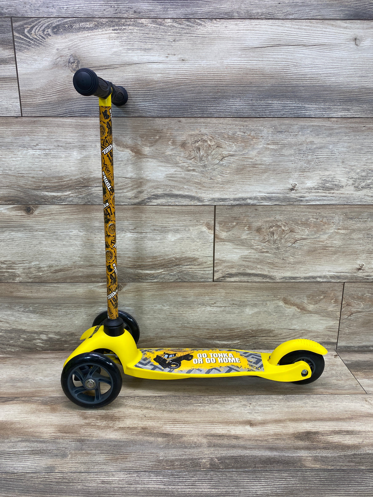 Tonka 3 Wheel Tilt and Turn Kick Scooter  with Rear Foot Brakes, Yellow