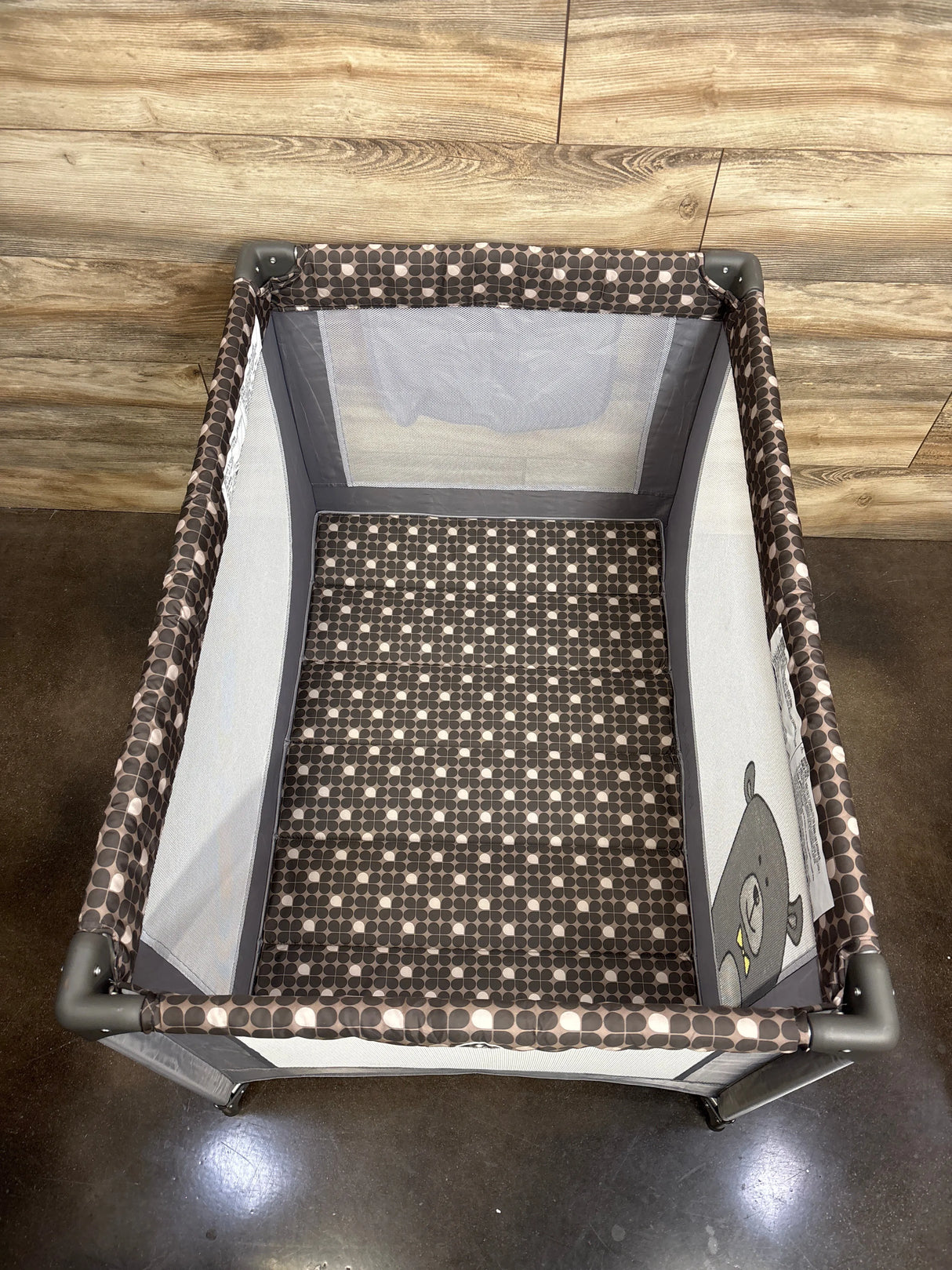 Pamo Babe Portable Playard, Grey*