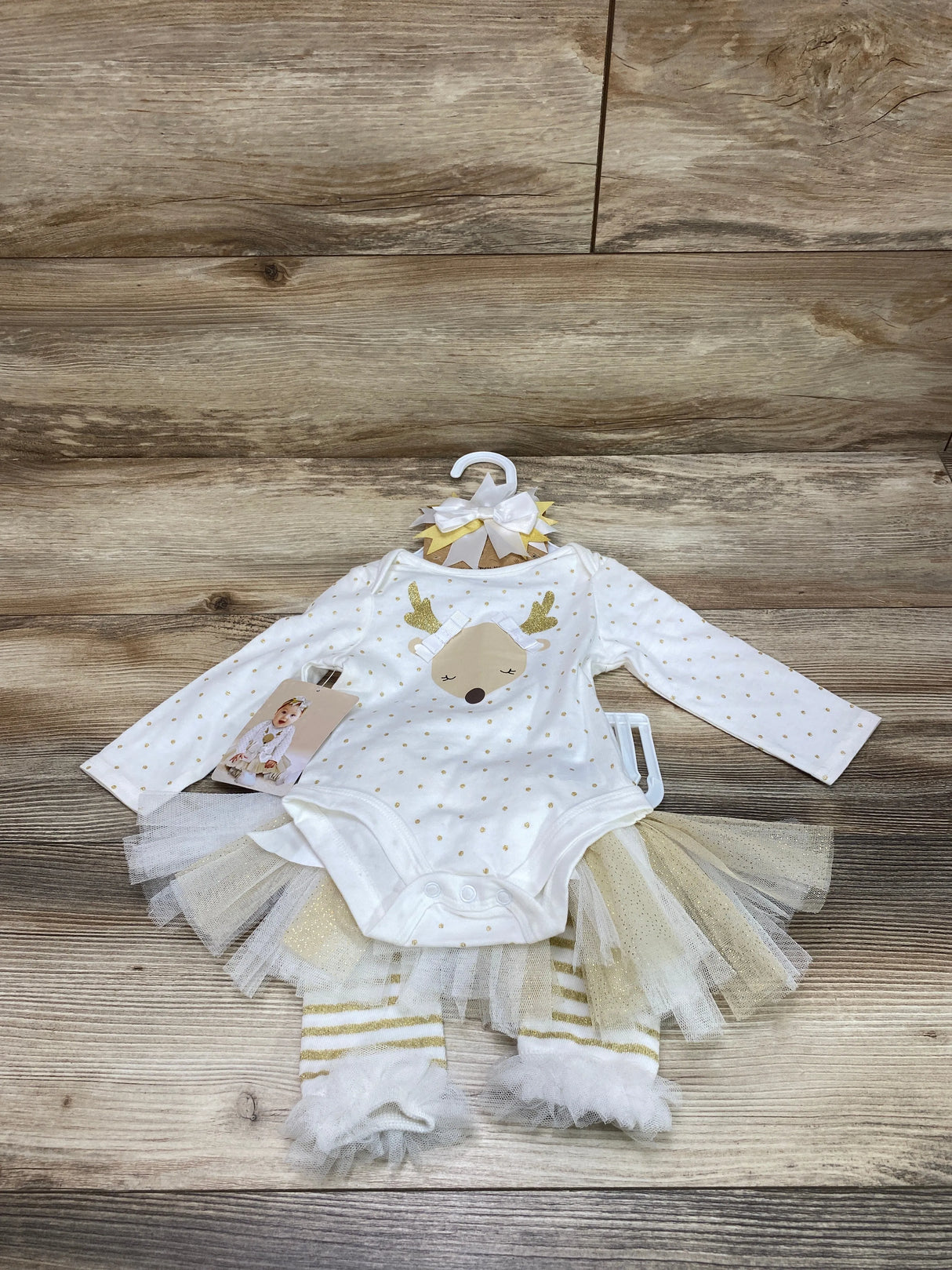 NEW Baby Essentials 4pc Reindeer Bodysuit Set White sz 6m