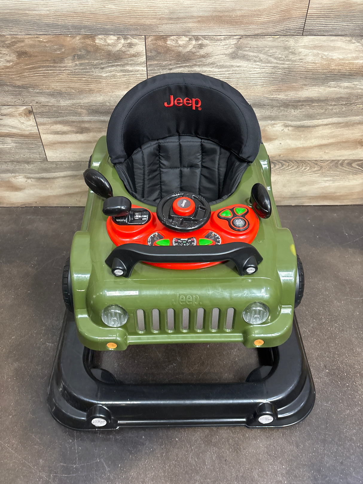 Jeep Classic Wrangler 3-in-1 Grow With Me Activity Walker