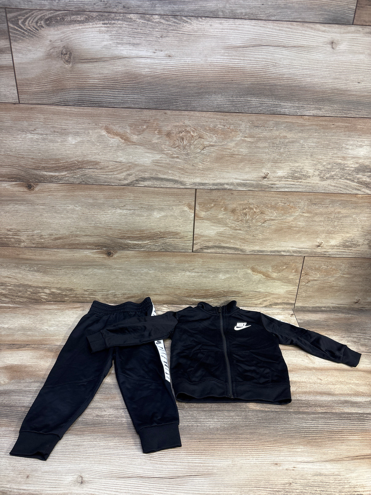 Nike 2pc Taping Tracksuit Black sz 18m