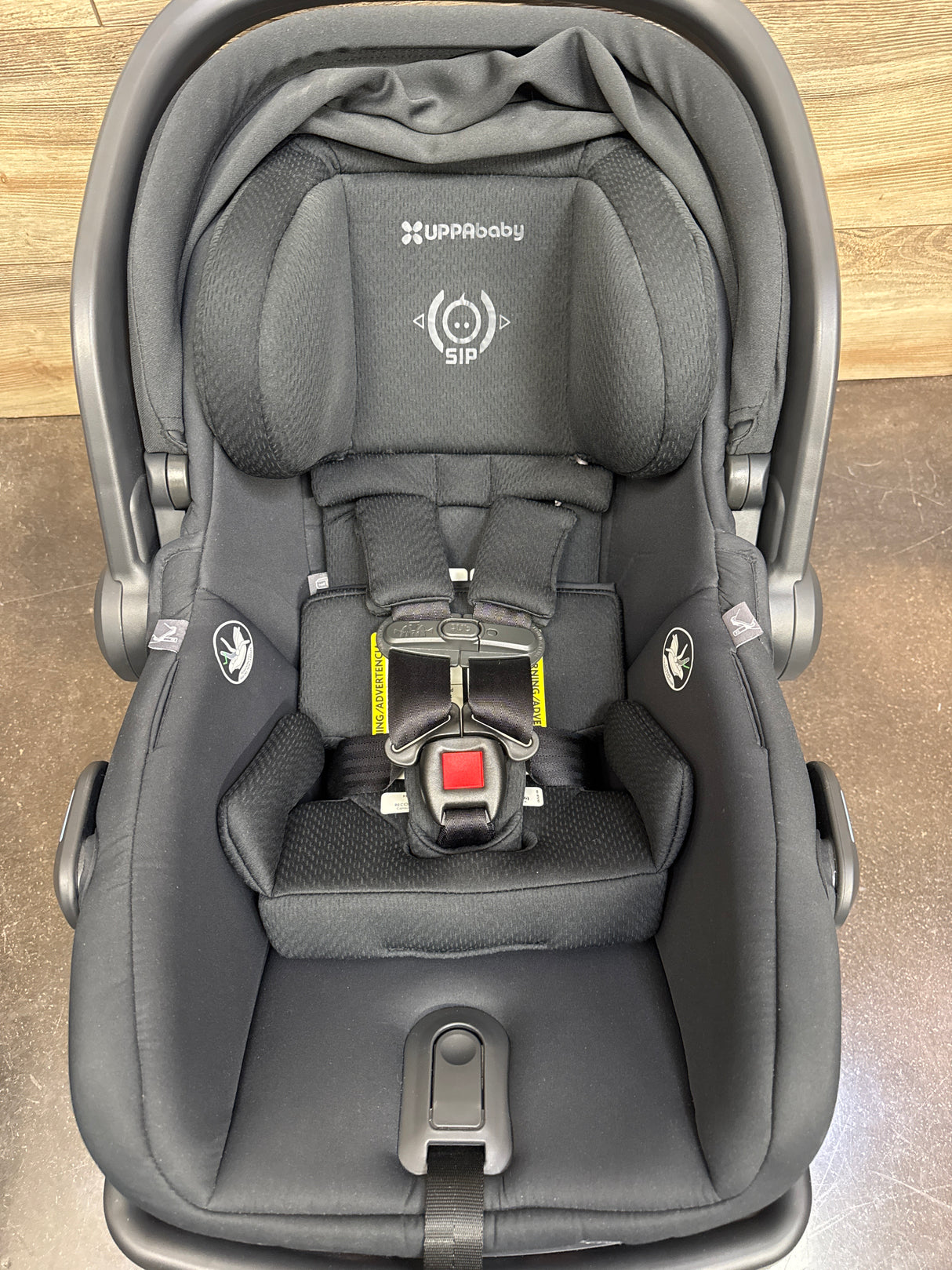 UPPAbaby Mesa V2 Infant Car Seat in Charcoal Melange 4-35lbs.