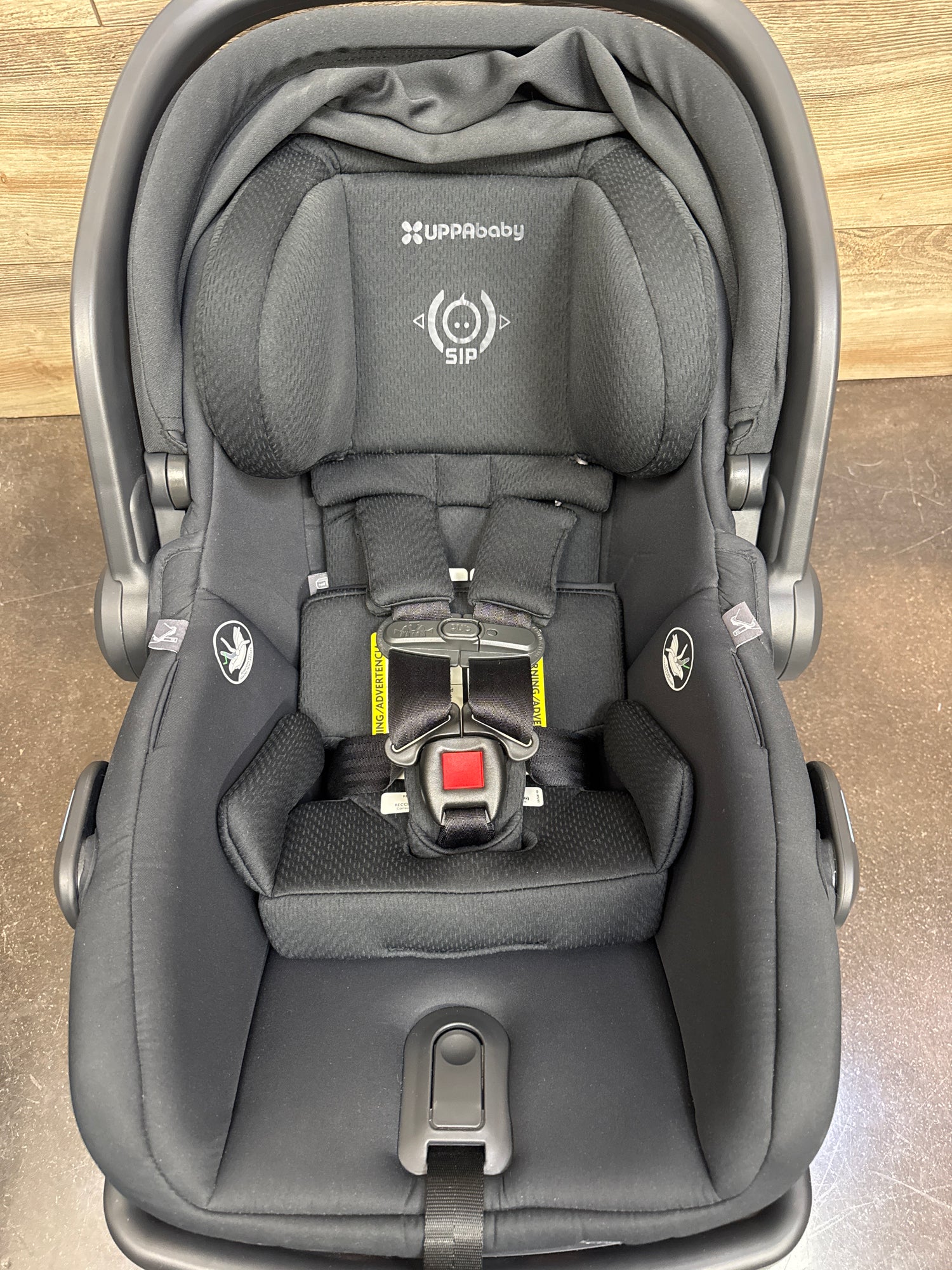 UPPAbaby Mesa V2 Infant Car Seat in Charcoal Melange 4-35lbs.