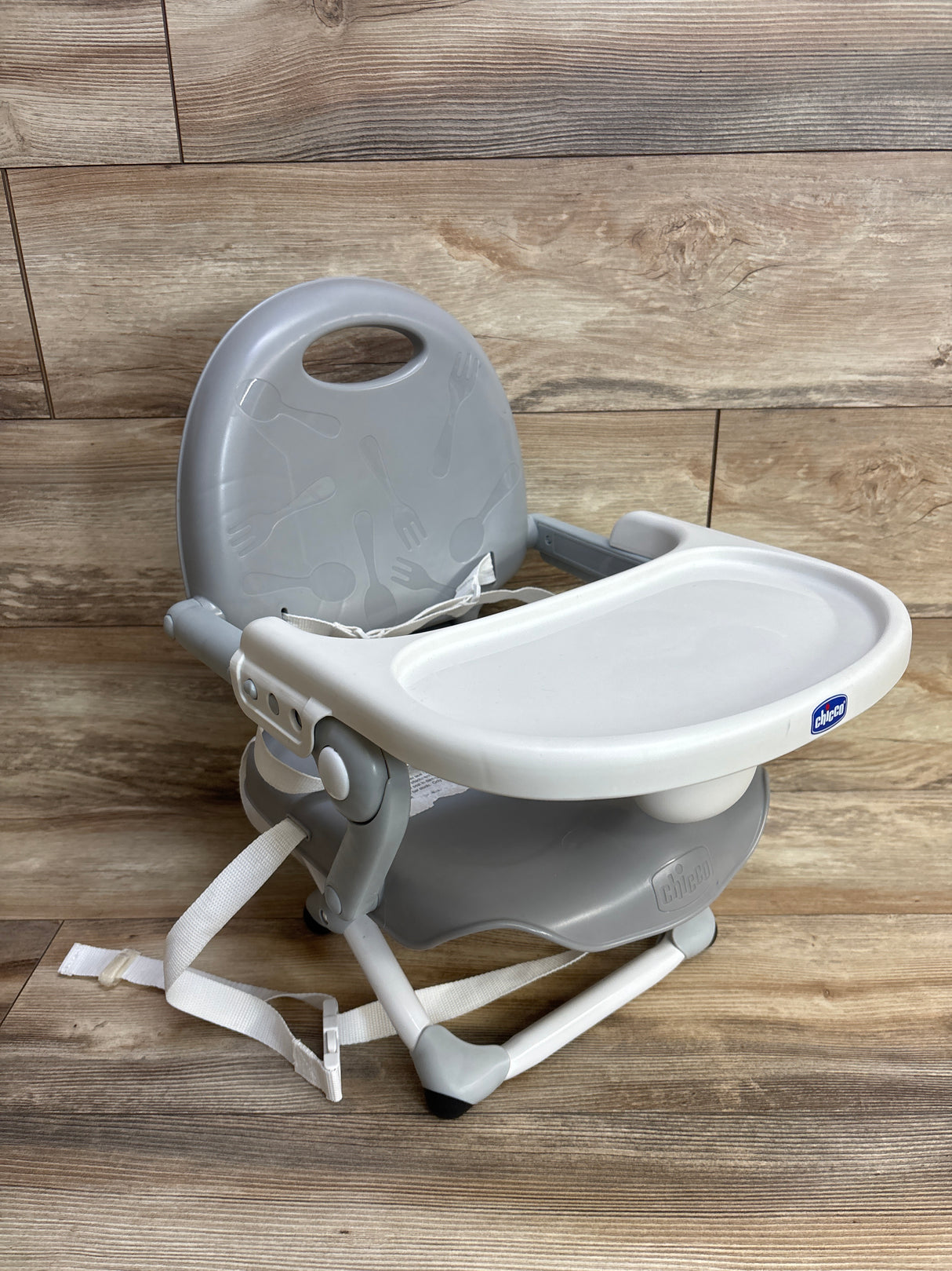 Chicco Pocket Snack Booster Seat Grey