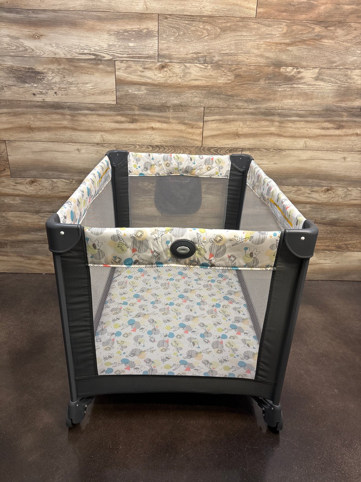 Graco Pack 'n Play Portable Playard in Marty