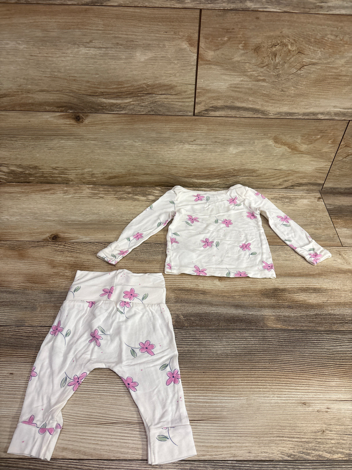 Just One You ComfySoft 2pc Floral Shirt & Pants White sz 3m