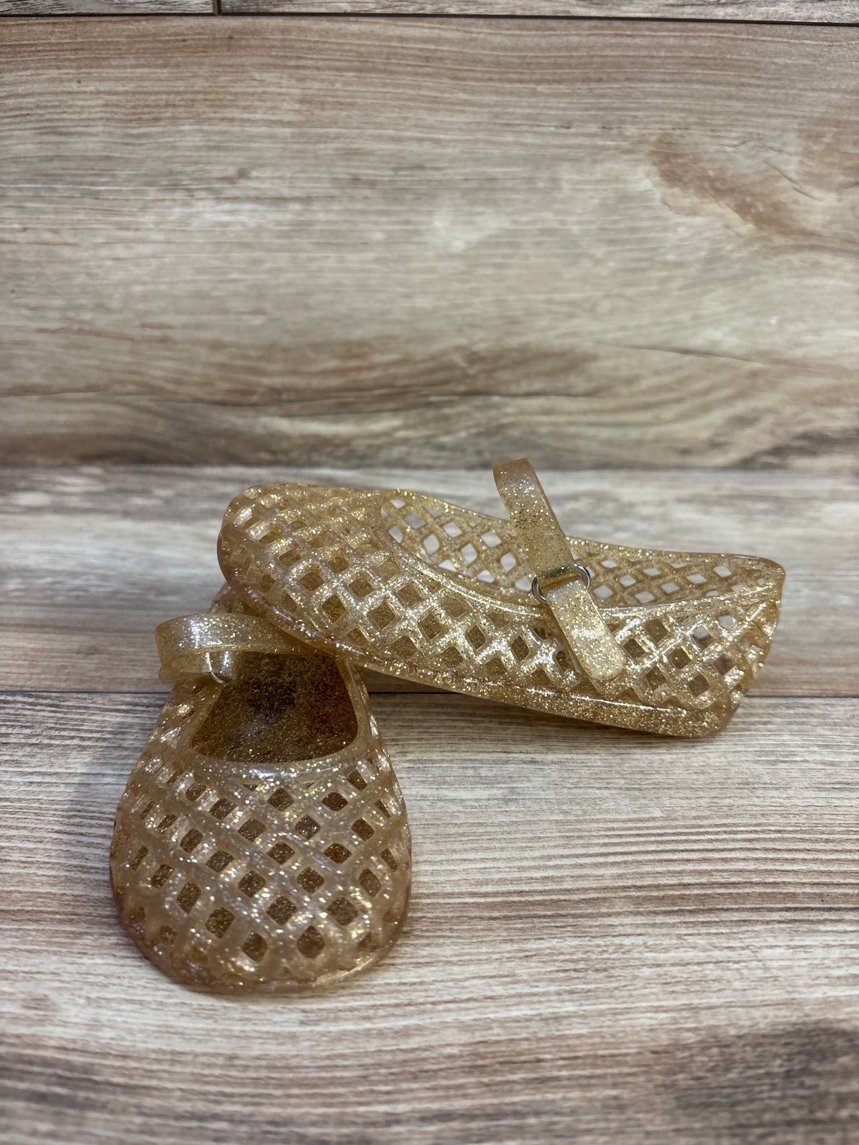 Old Navy Jelly Sandals Gold sz 7c