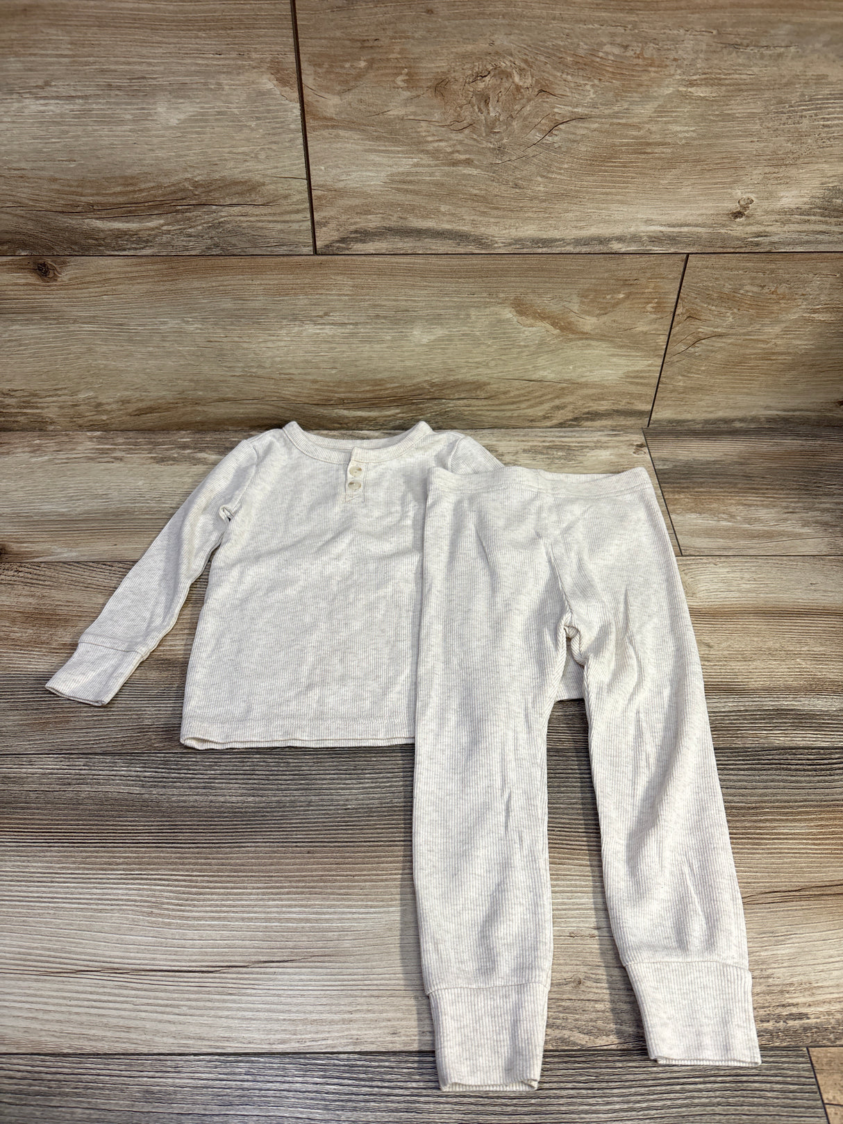 Old Navy 2pc Ribbed Pajama Set Ivory sz 2T