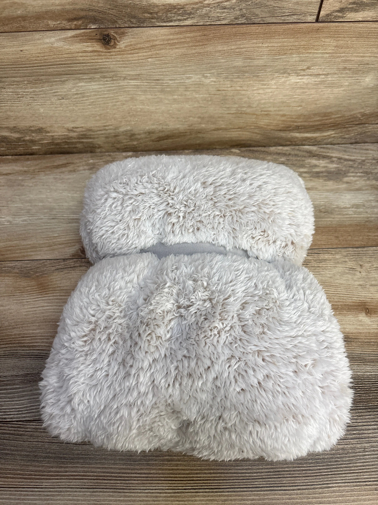NEW Adirondack Baby Warm & Fluffy Blanket Oatmeal