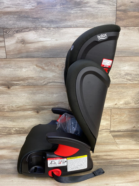 NEW Britax Skyline 2-Stage Belt-Positioning Booster Car Seat in Dusk 40-120lbs. - Me n Mommy To Be
