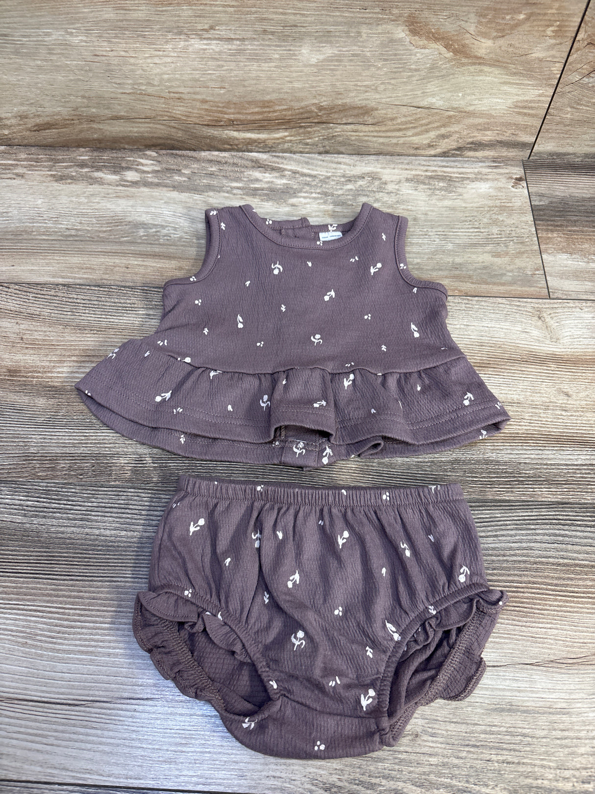 Carter's 2Pc Floral Top & Short Set Brown sz 9m