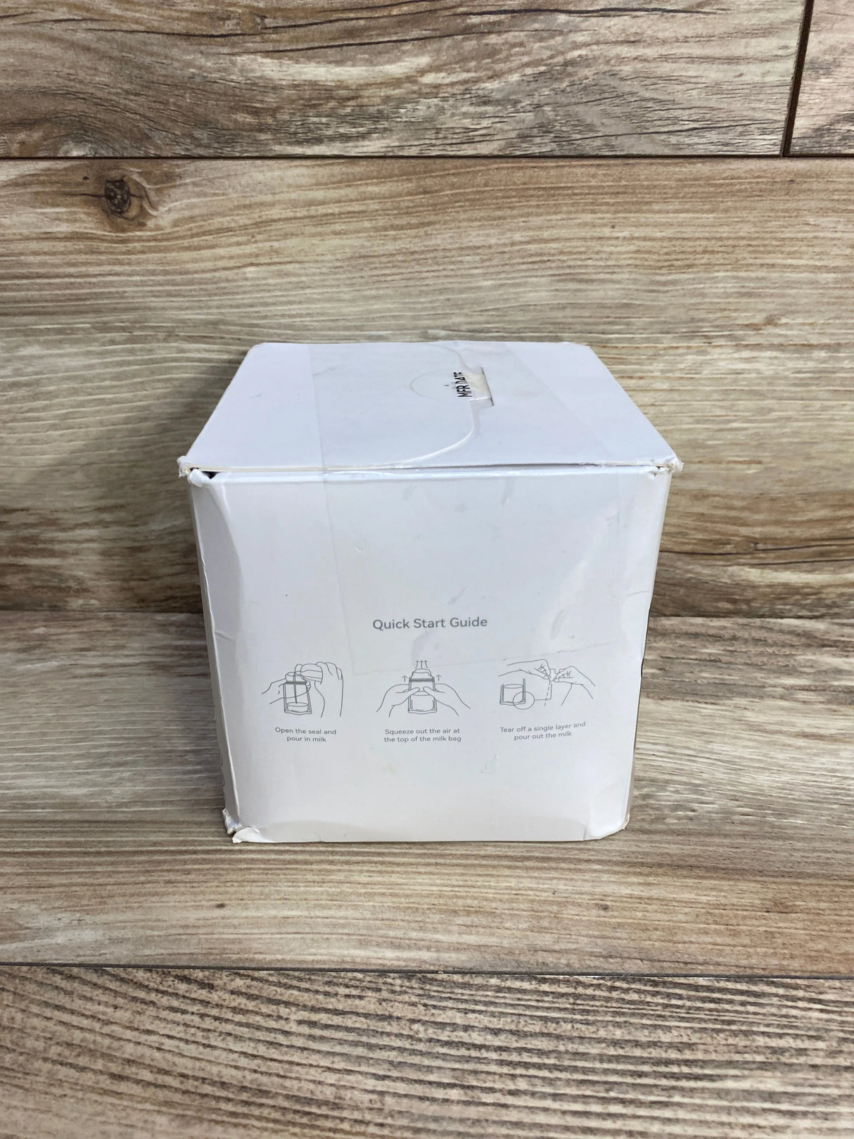 NEW Momcozy Temp-Sensing Breast Milk Storage Bags, 6oz 120ct.