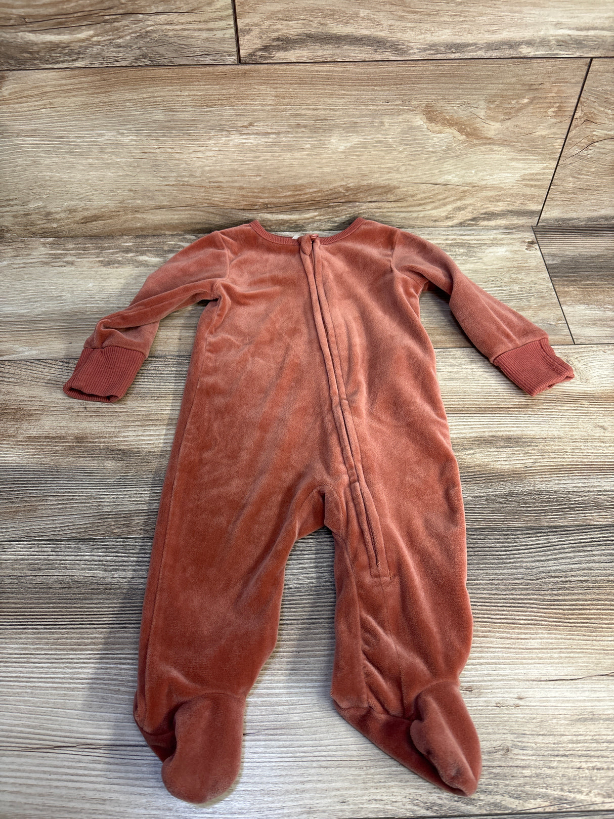 Peyton & Scout Velour Sleeper Rust sz 3-6m