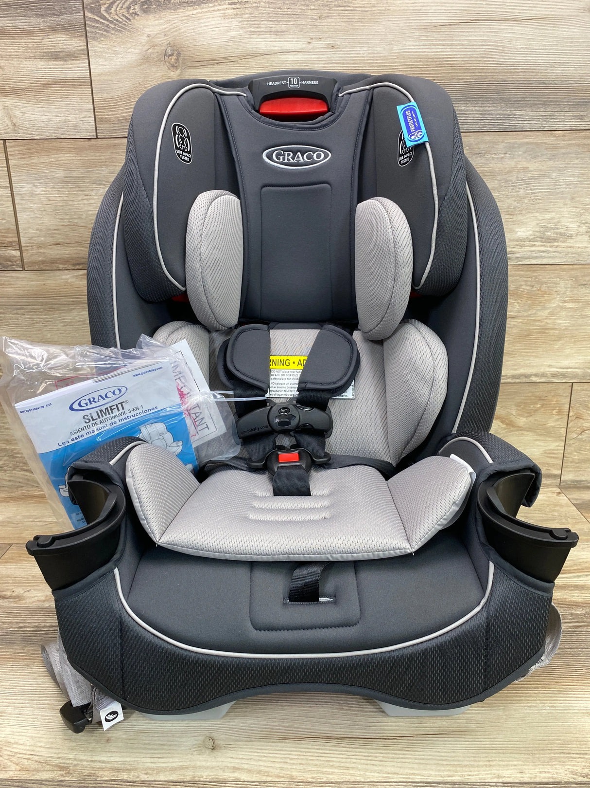 NEW Graco SlimFit All-in-One Convertible Car Seat in Redmond