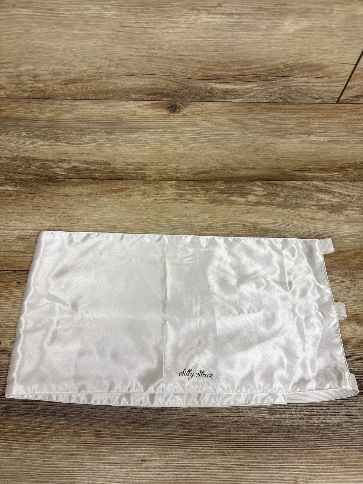 Silky Sleeve for Bassinet, White