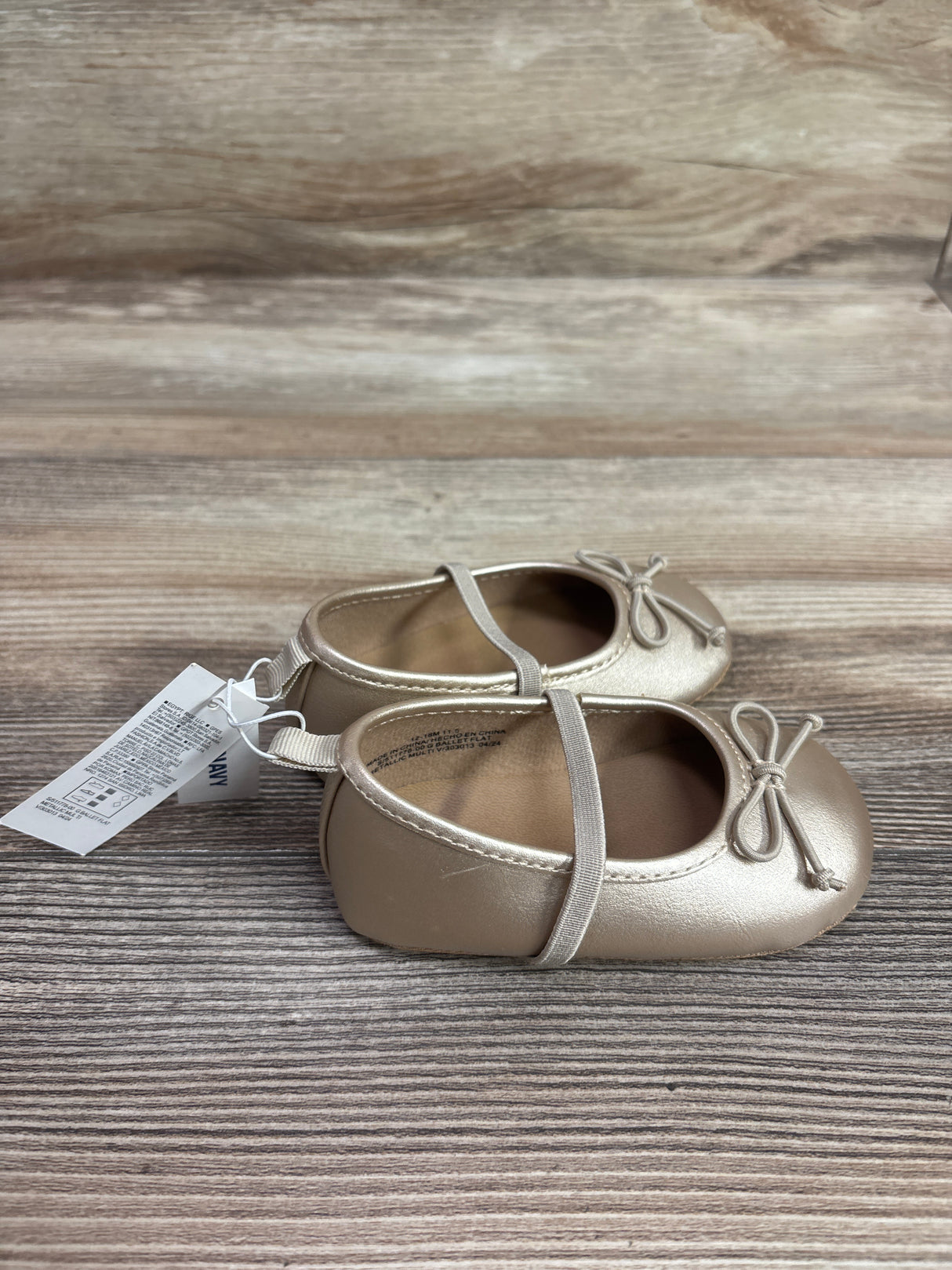 NEW Old Navy Metallic Faux-Leather Ballet Flats Gold sz 4/5c