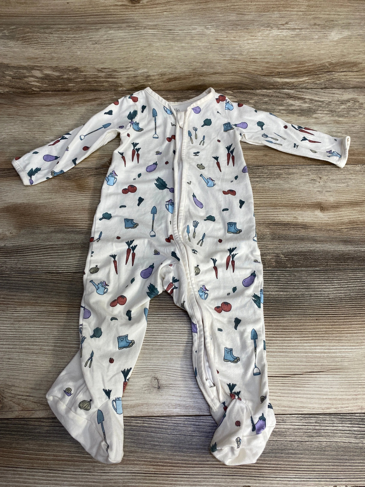 Little Planet Vegetable Sleeper White sz 9m - Me n Mommy To Be