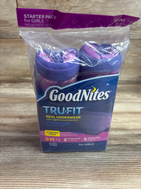 GoodNites Tru-Fit Girls Starter Pack with 2 underwear and 5 disposable inserts in size S/M
