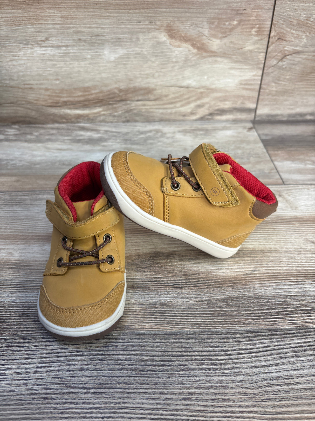 Stride Rite 360 Indiana Honey Yellow Sneaker Boot sz 6c