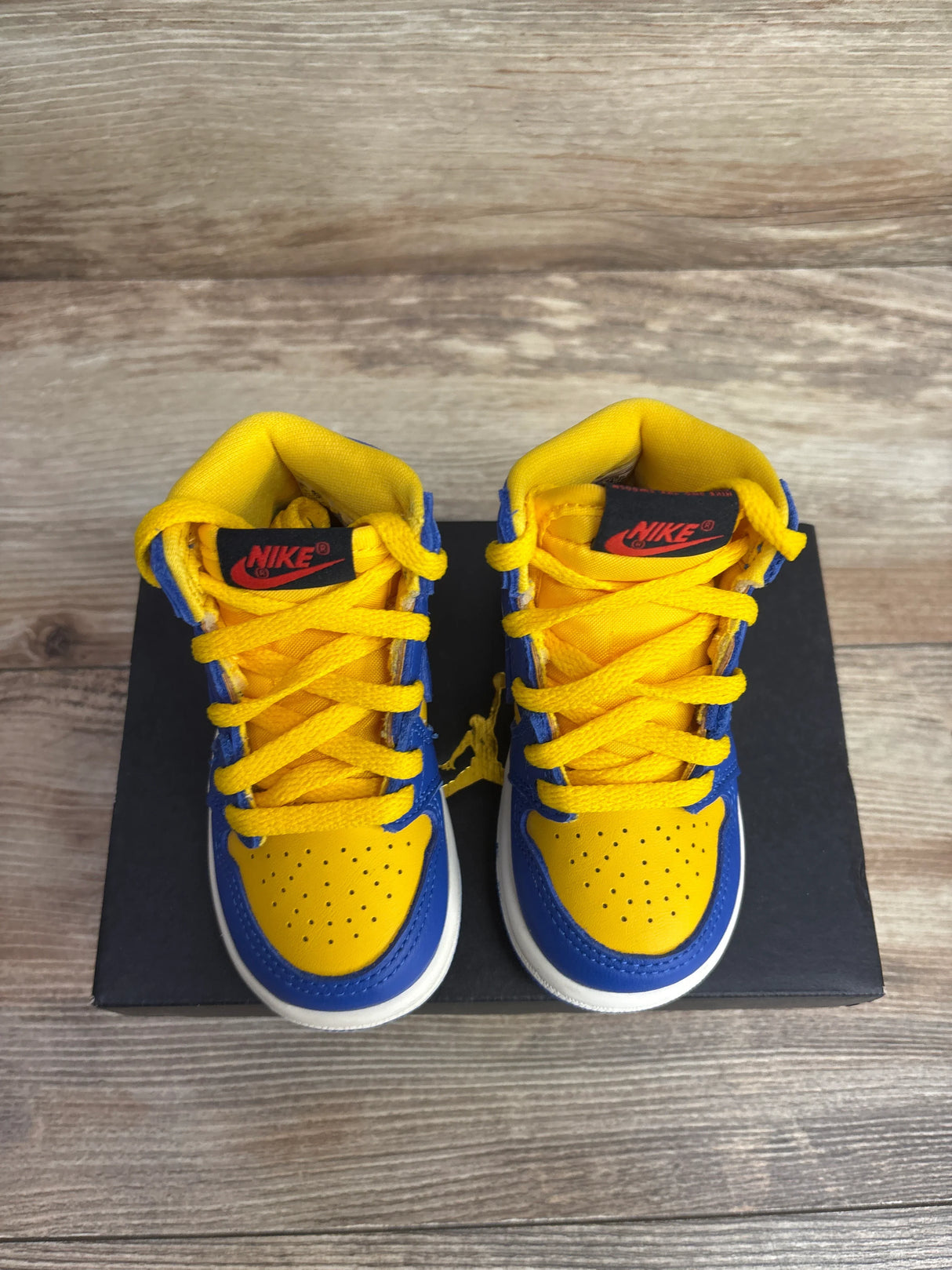 Air Jordan 1 Retro High OG TD 'Reverse Laney' Sneakers sz 5c