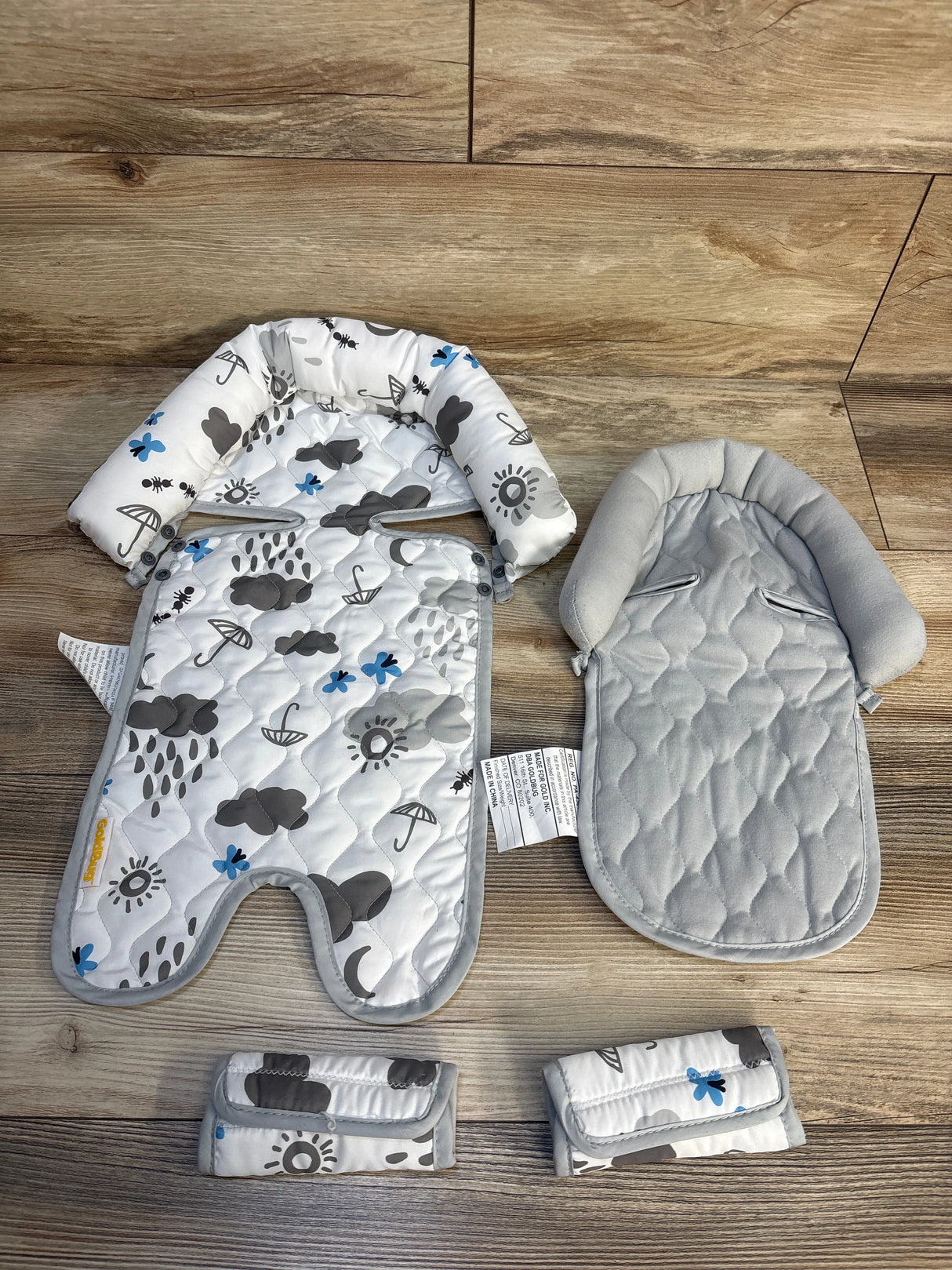 Goldbug Duo Car Seat Head Support + Matching Strap Covers