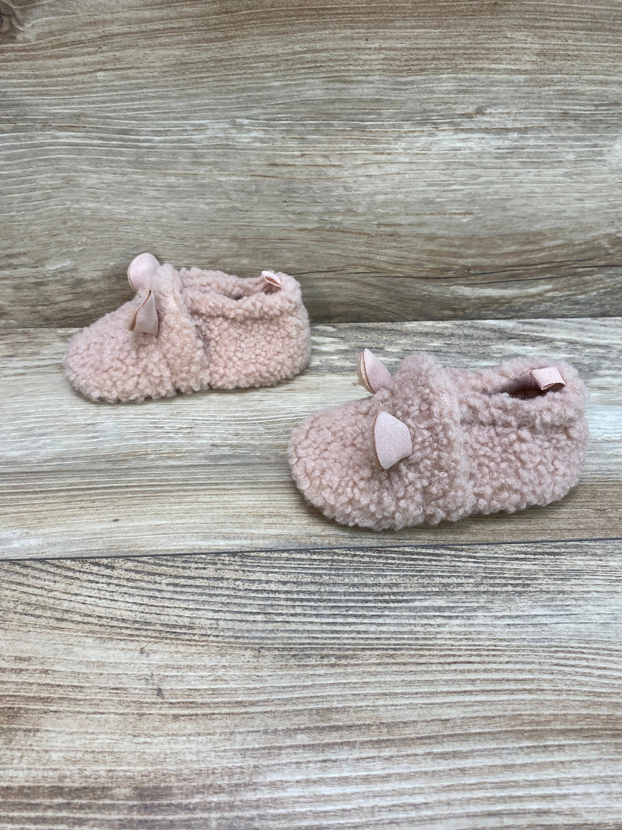 Old Navy Critter Sherpa Slippers Pink sz 12-18m