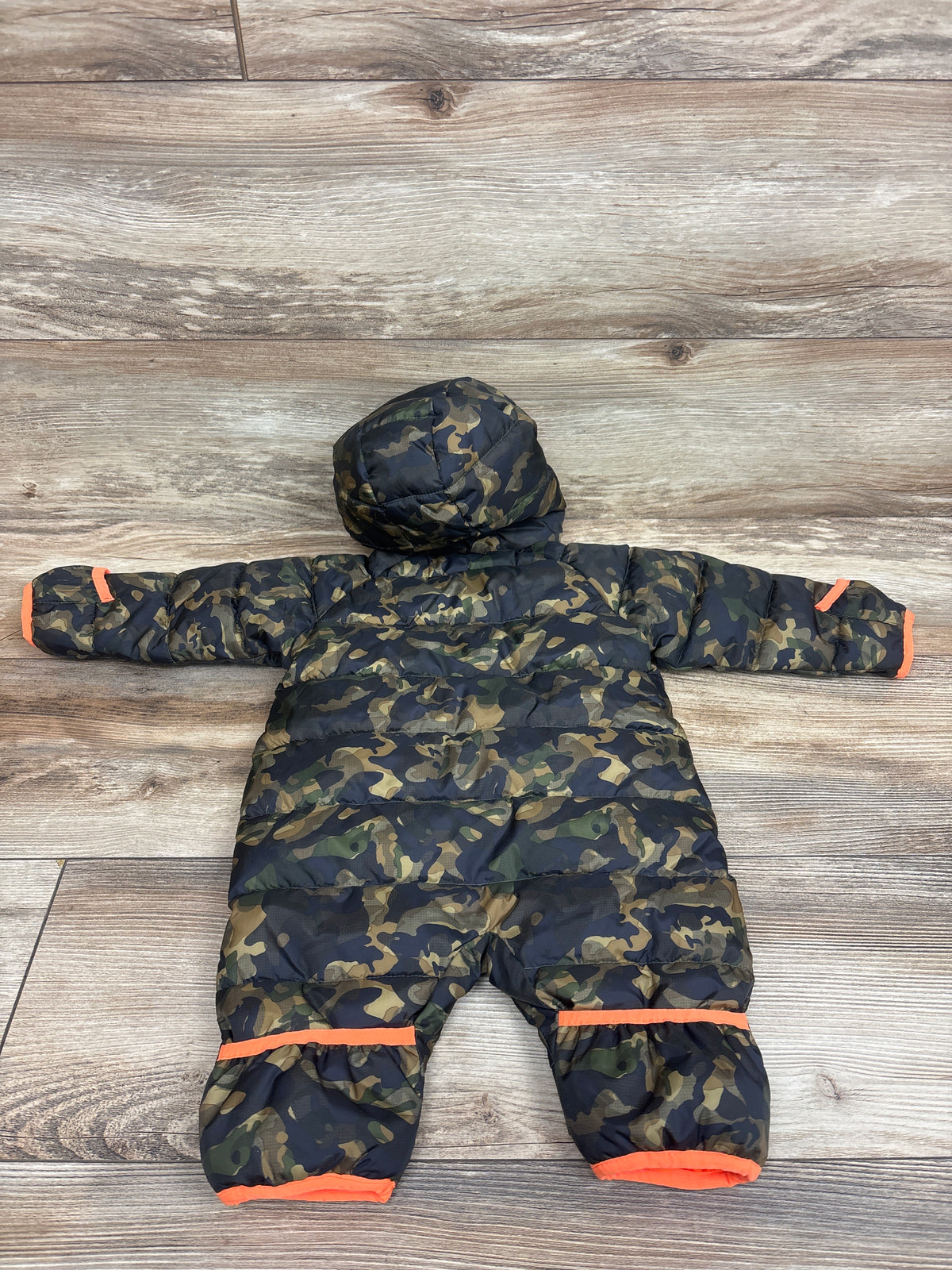 Nike Camo Puffer Snowsuit Green sz 3m