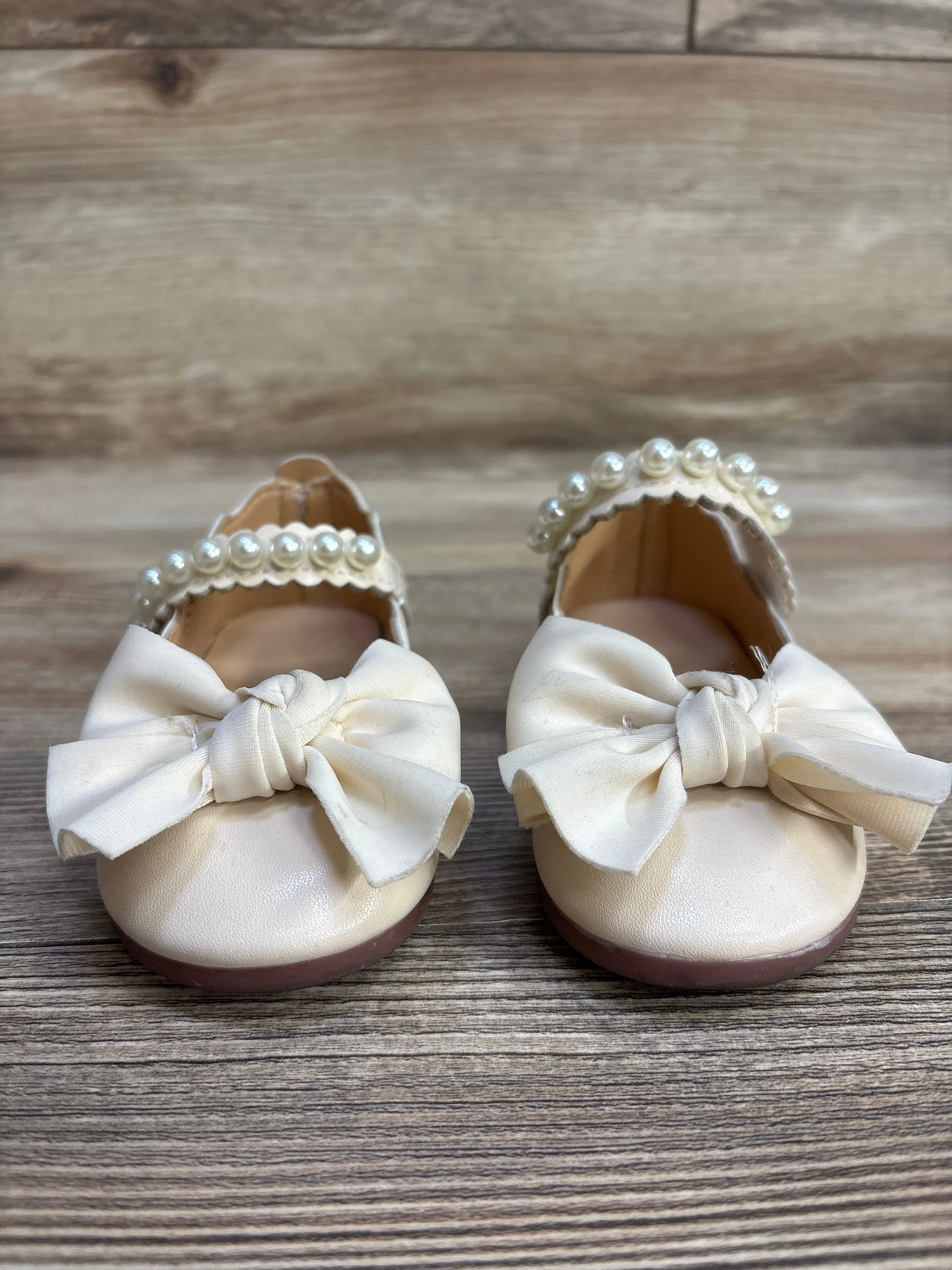 Princess Style Leather Shoes Beige sz 6c - Me n Mommy To Be