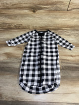 The Peanutshell Buffalo Plaid Sleep Sack White sz 0-3m