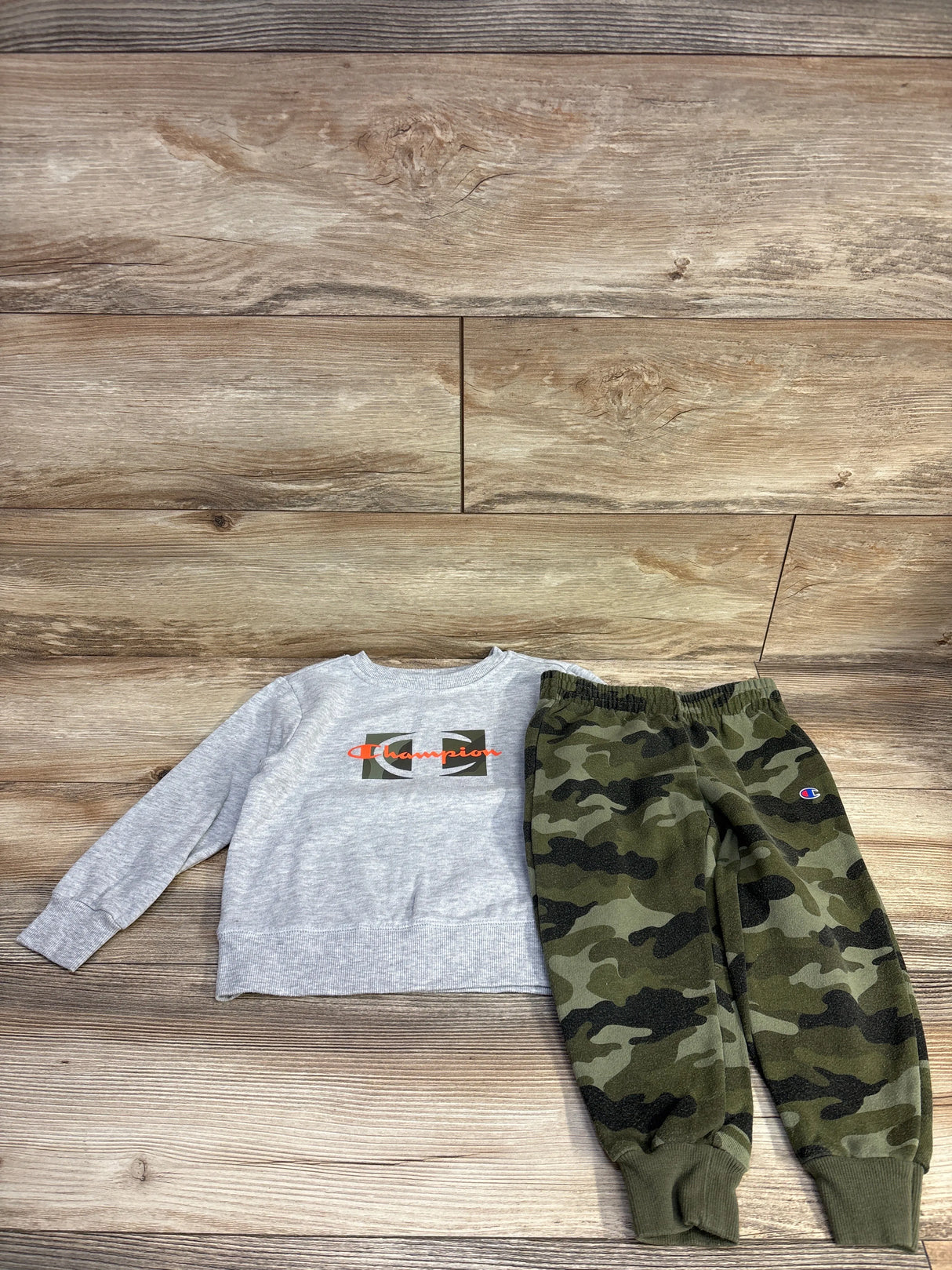 Champion 2pc Pull Over Sweater & Jogger Set Grey sz 4T