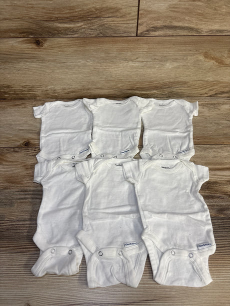 Gerber 6pk Bodysuits White sz Preemie - Me n Mommy To Be